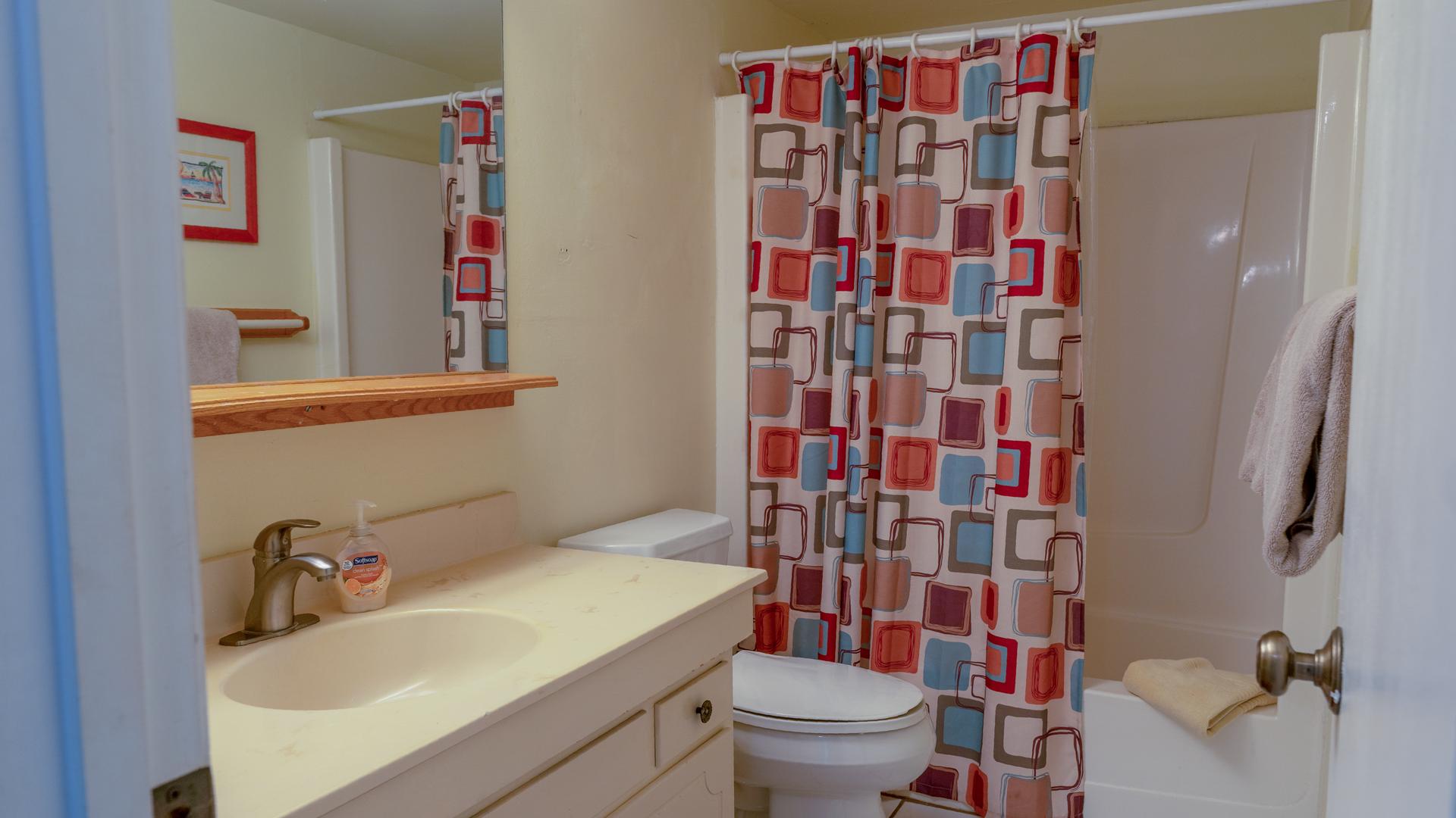 EMERALD ISLE - Residential