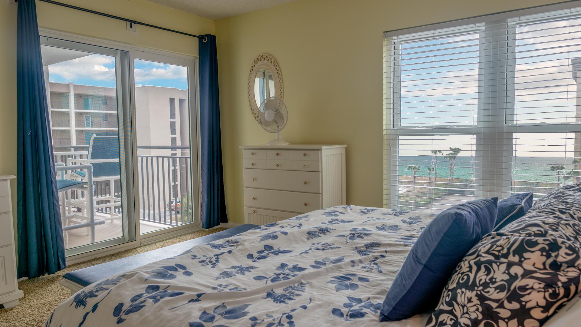 EMERALD ISLE - Residential