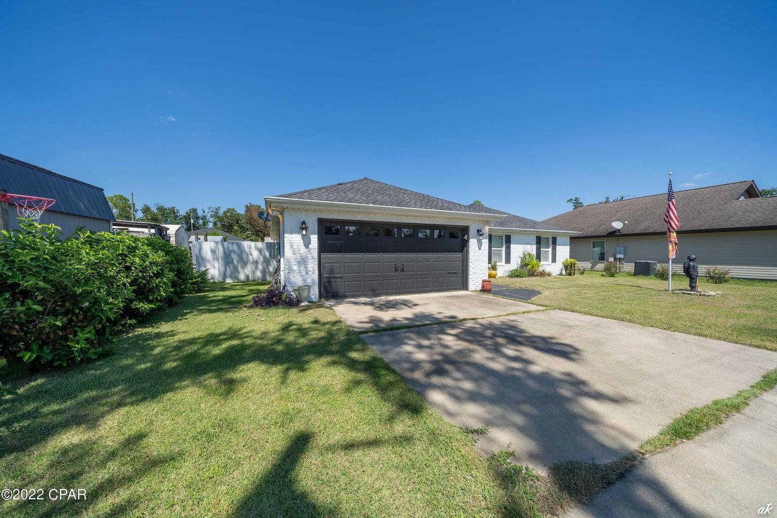 NO RECORDED SUBDIVISION - Residential