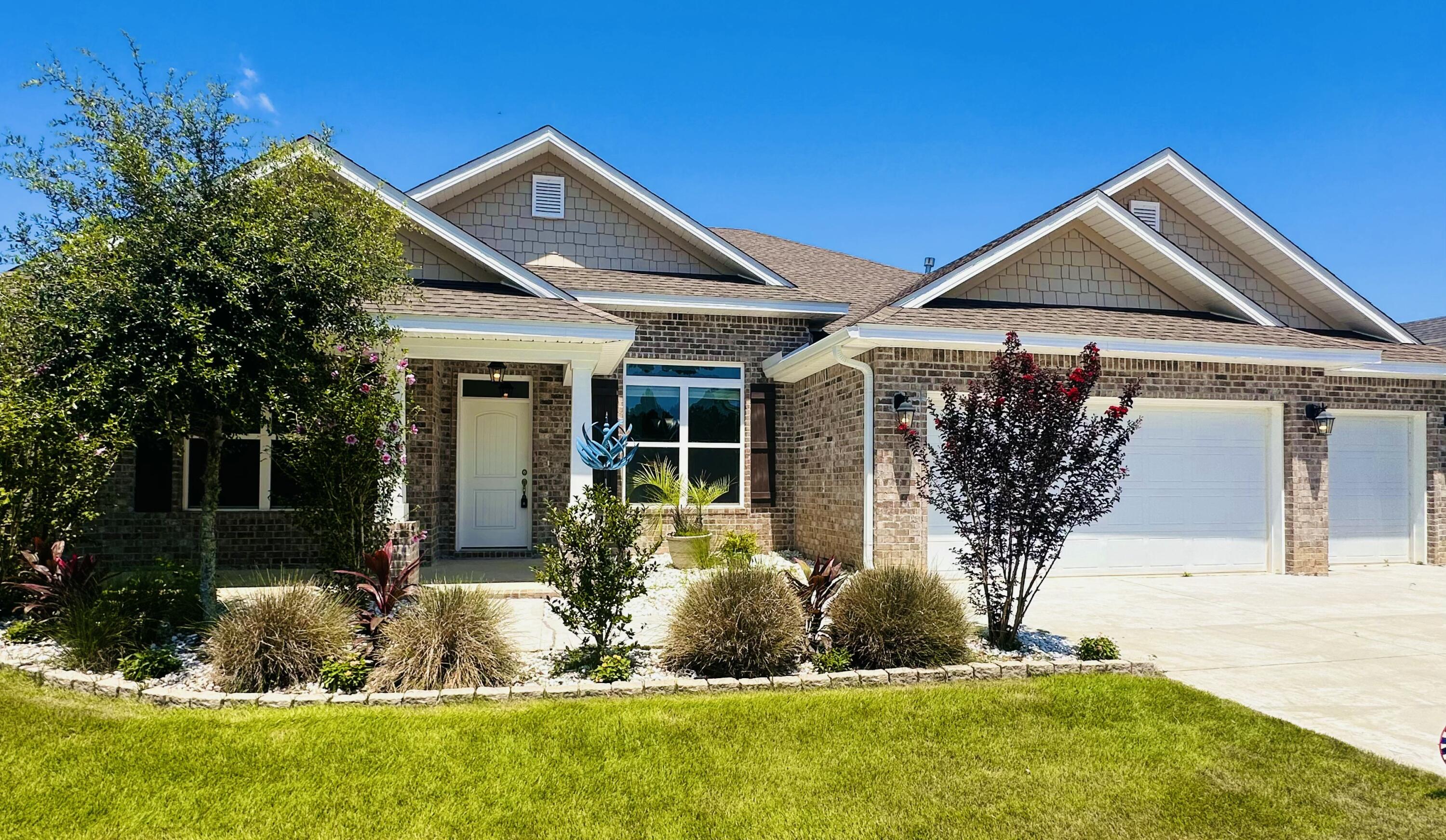 HAMMOCK BAY - Residential