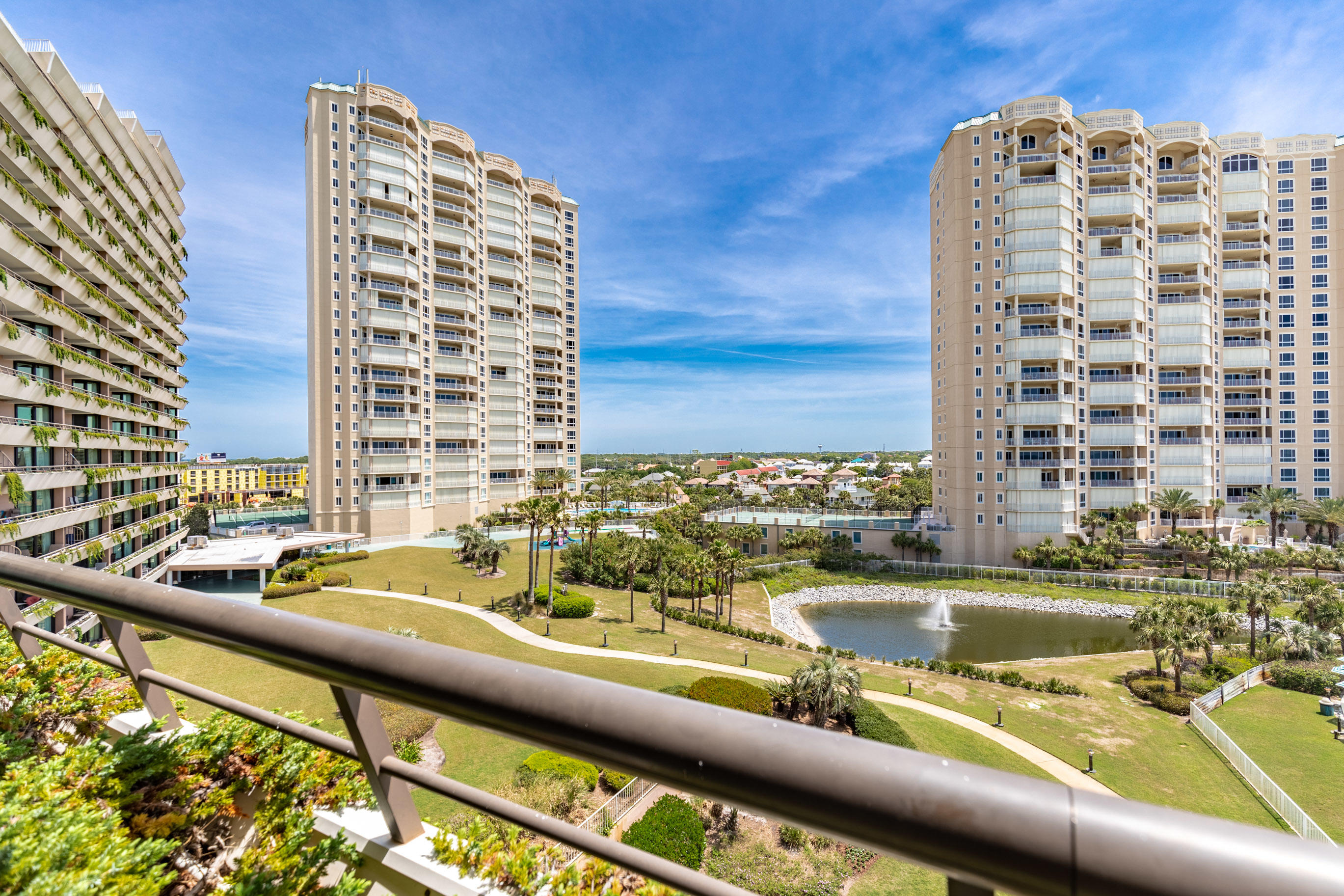 EDGEWATER BEACH CONDO PH 1 - Residential