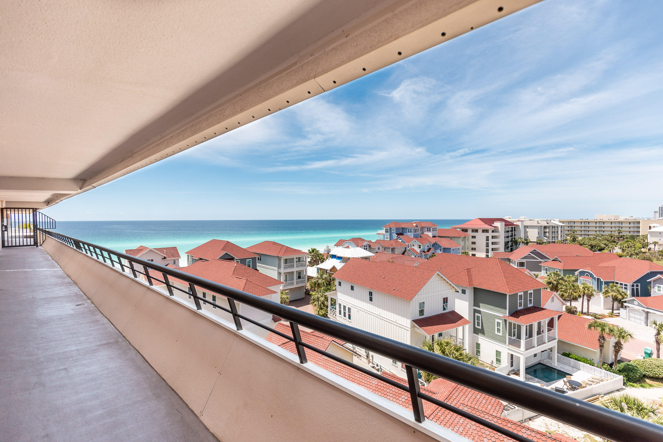 EDGEWATER BEACH CONDO PH 1 - Residential