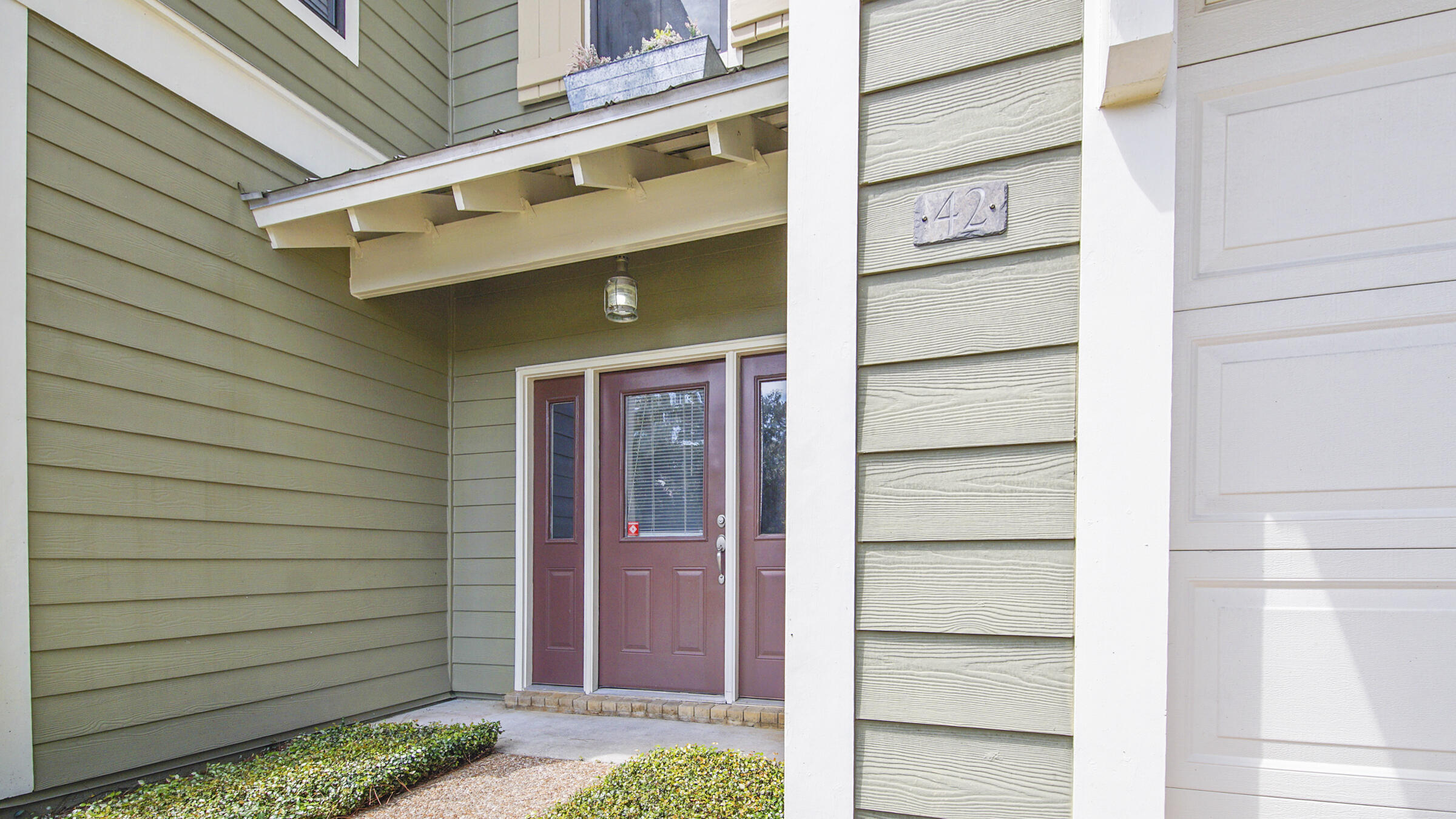 SOUTH HAVEN TOWNHOMES - Residential