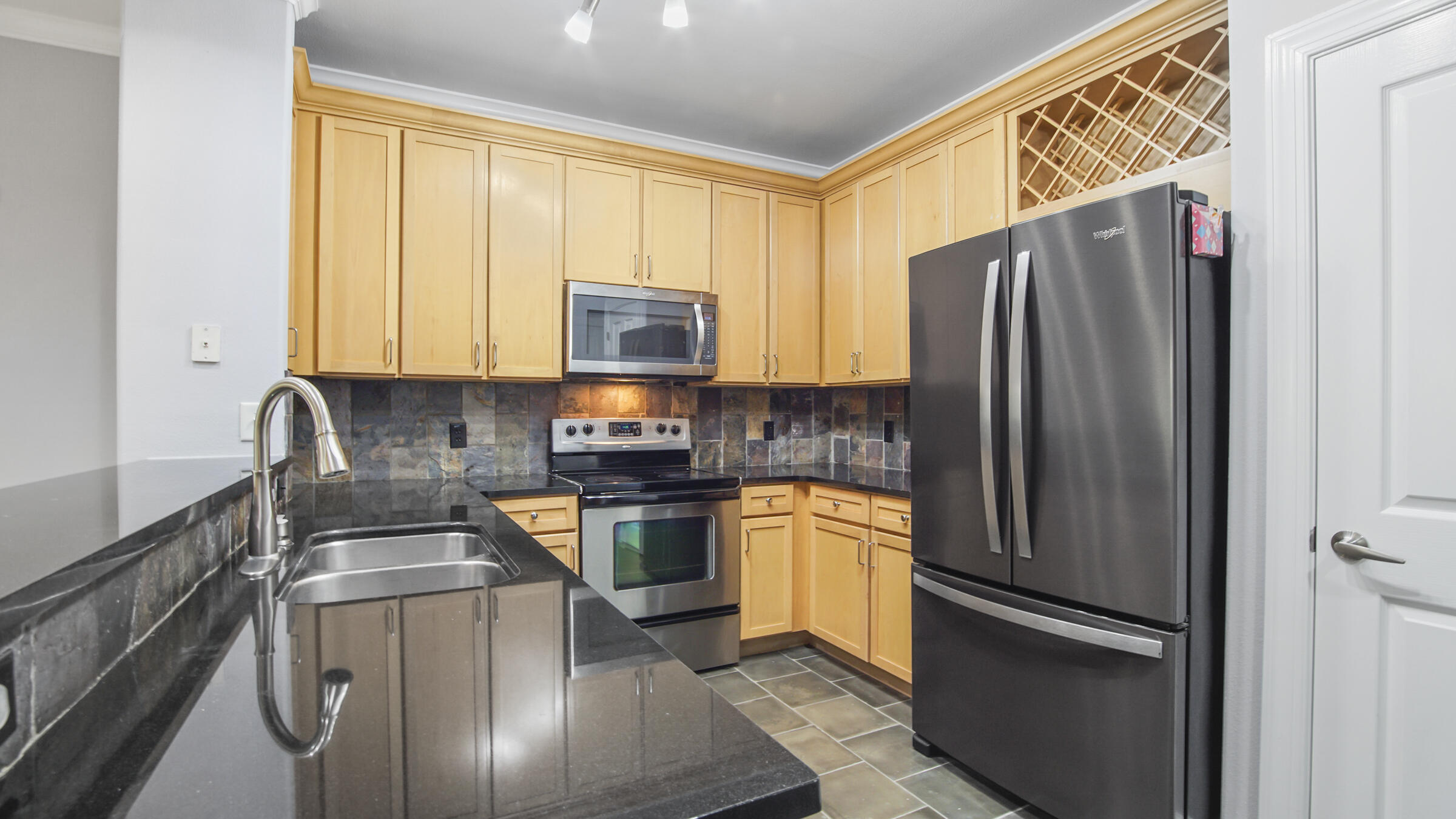 SOUTH HAVEN TOWNHOMES - Residential