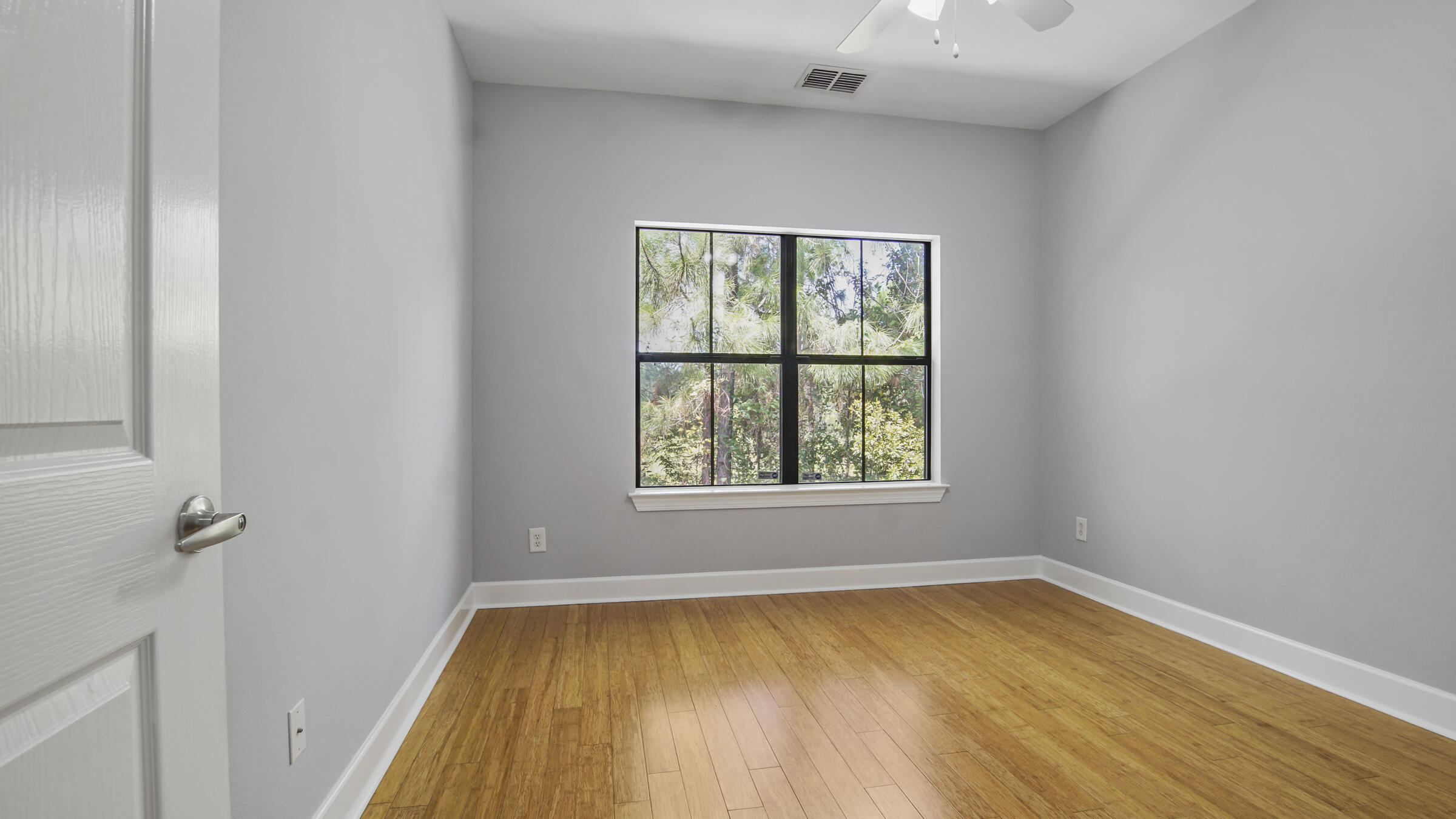 SOUTH HAVEN TOWNHOMES - Residential