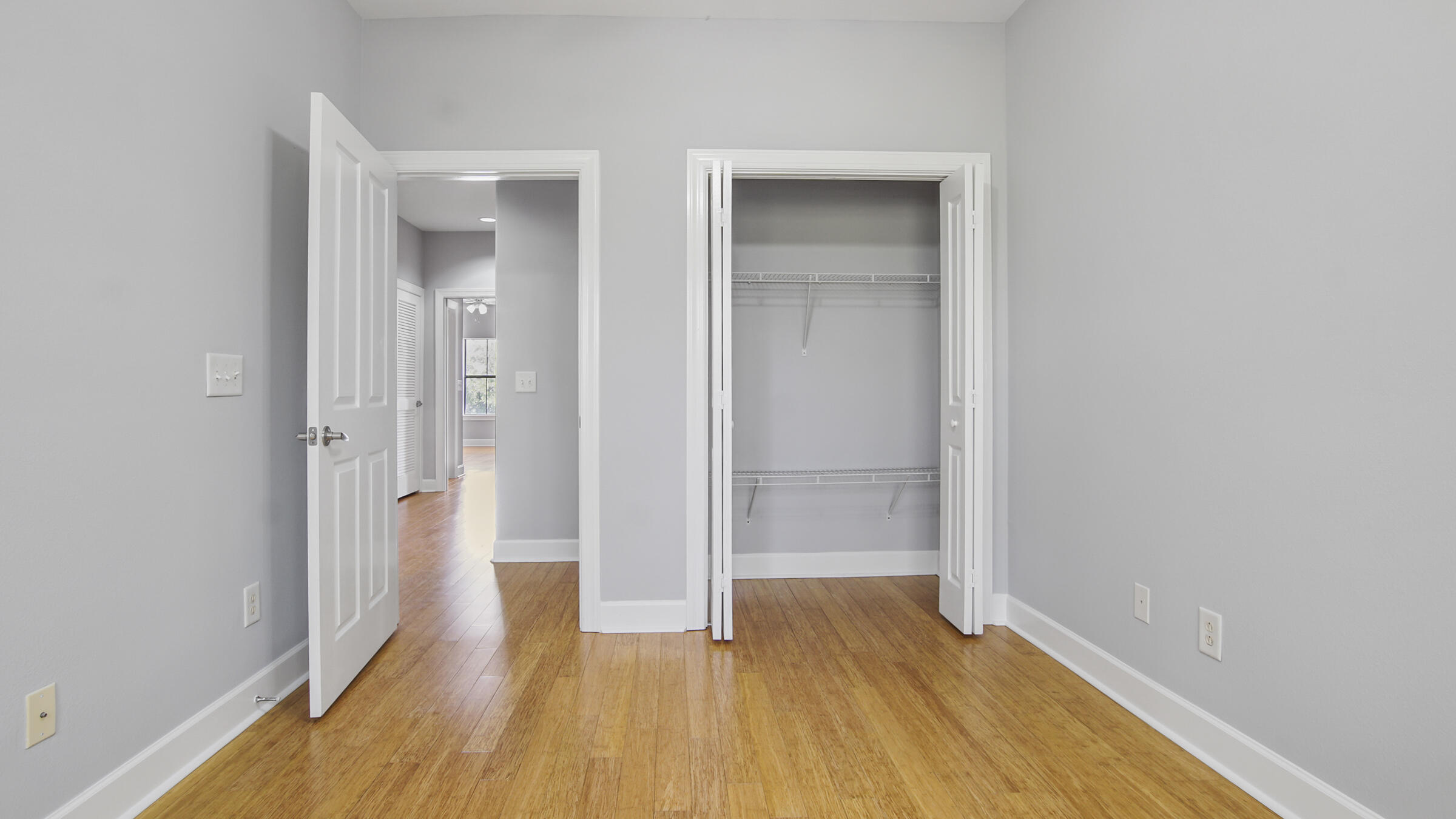 SOUTH HAVEN TOWNHOMES - Residential