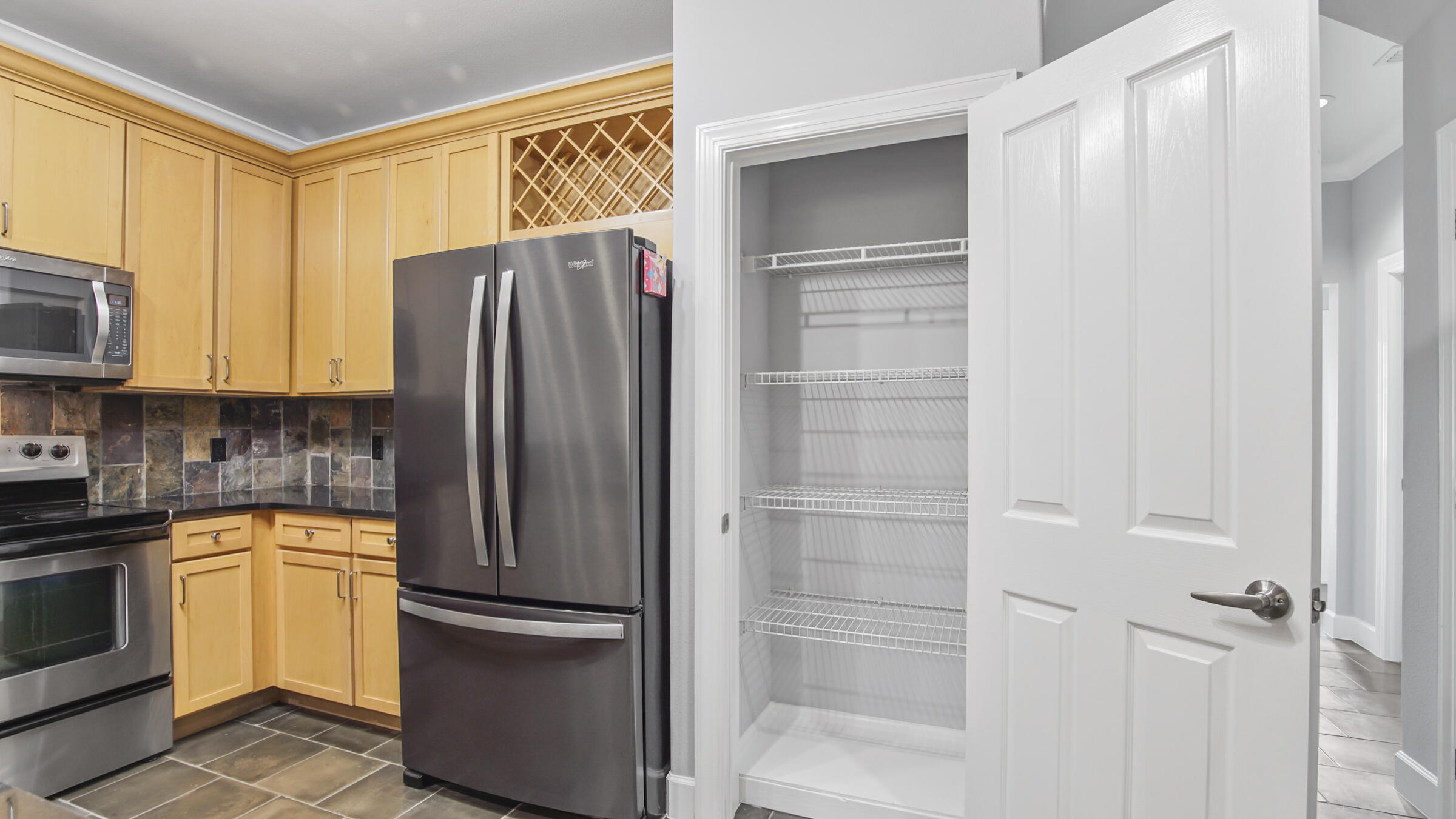 SOUTH HAVEN TOWNHOMES - Residential