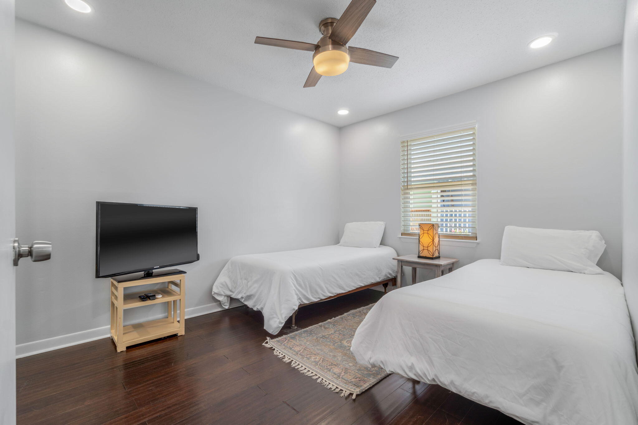 NAUTICAL WAY - Residential