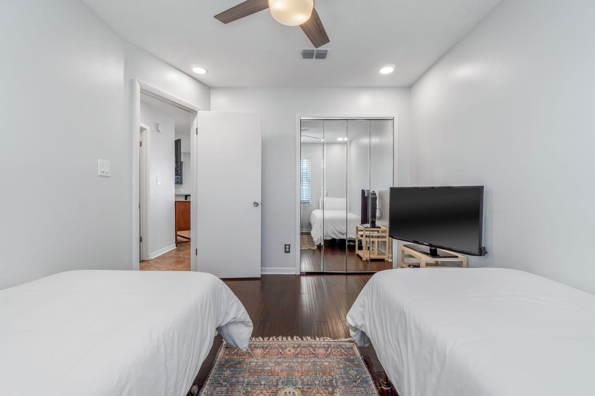 NAUTICAL WAY - Residential