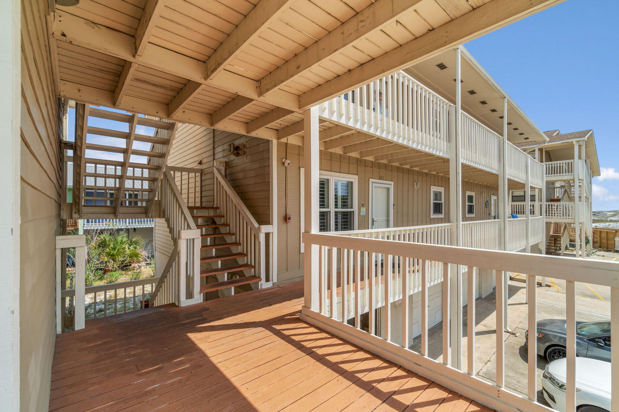 NAUTICAL WAY - Residential