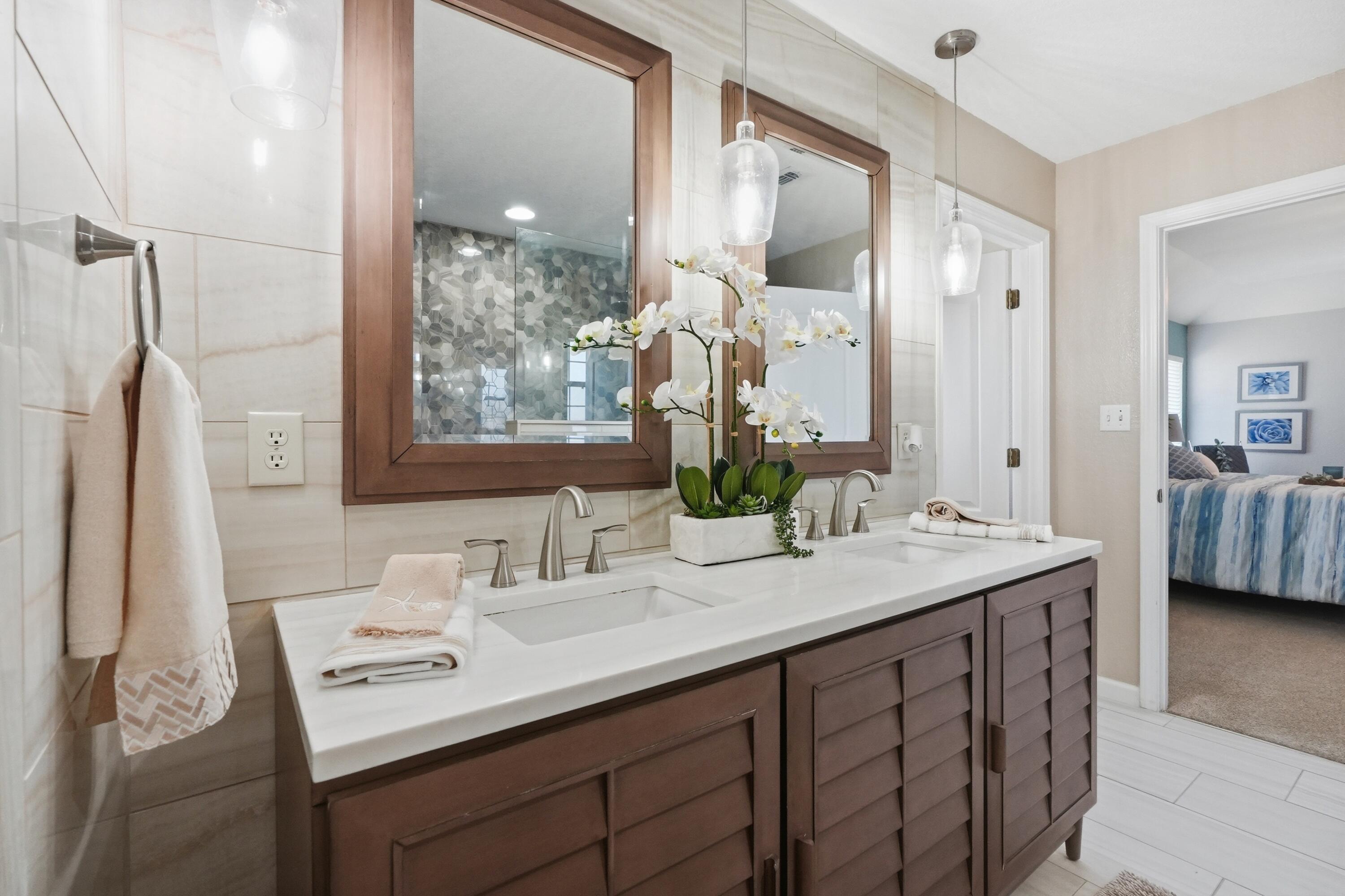 EMERALD LAKES PH 1 - Residential