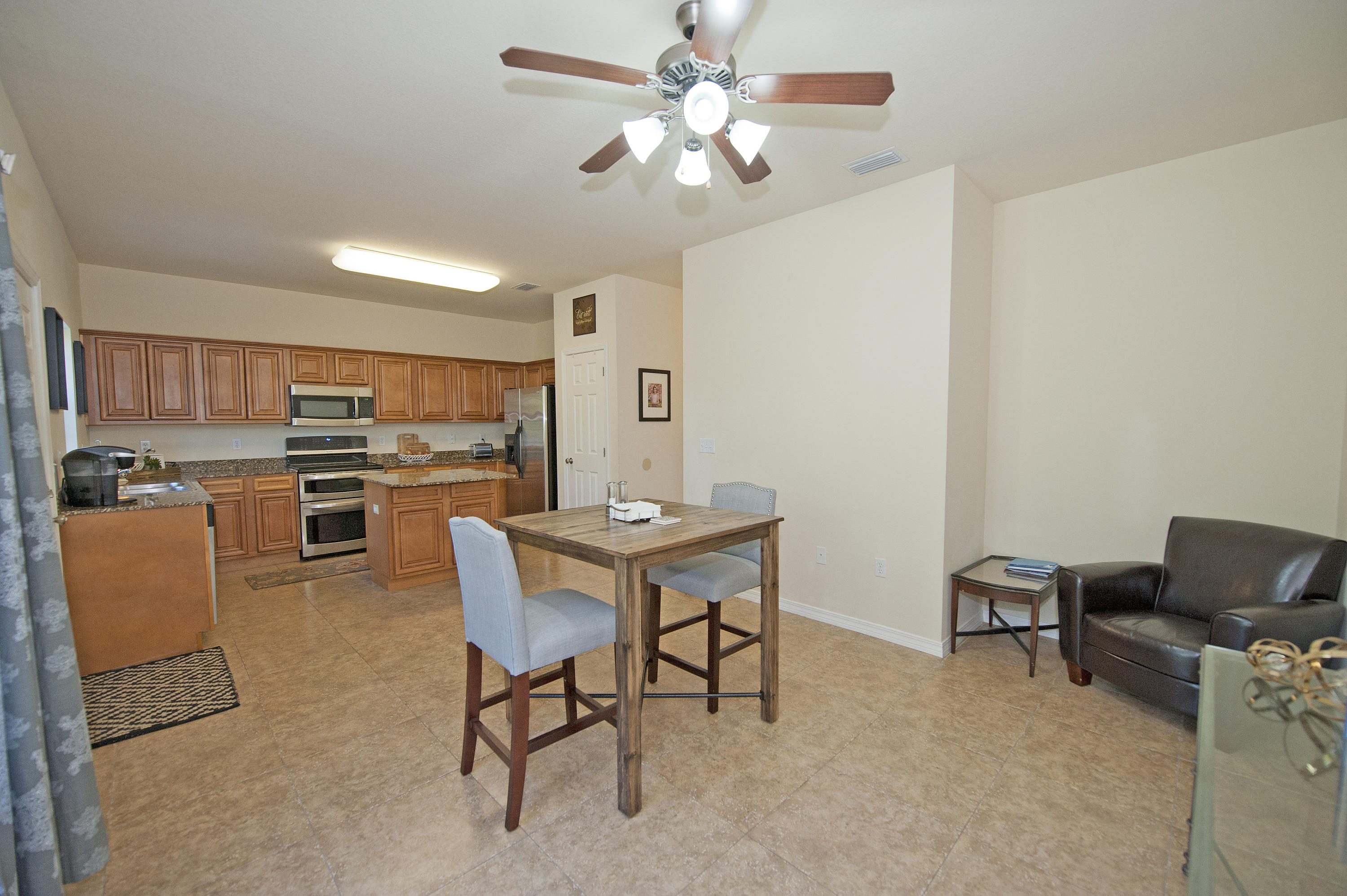 MERIDIAN SQUARE T/H - Residential