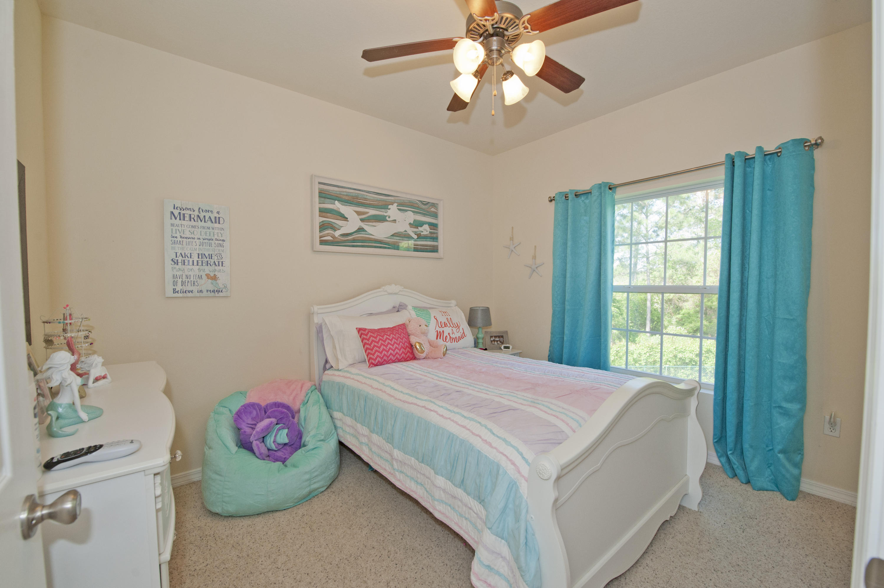 MERIDIAN SQUARE T/H - Residential