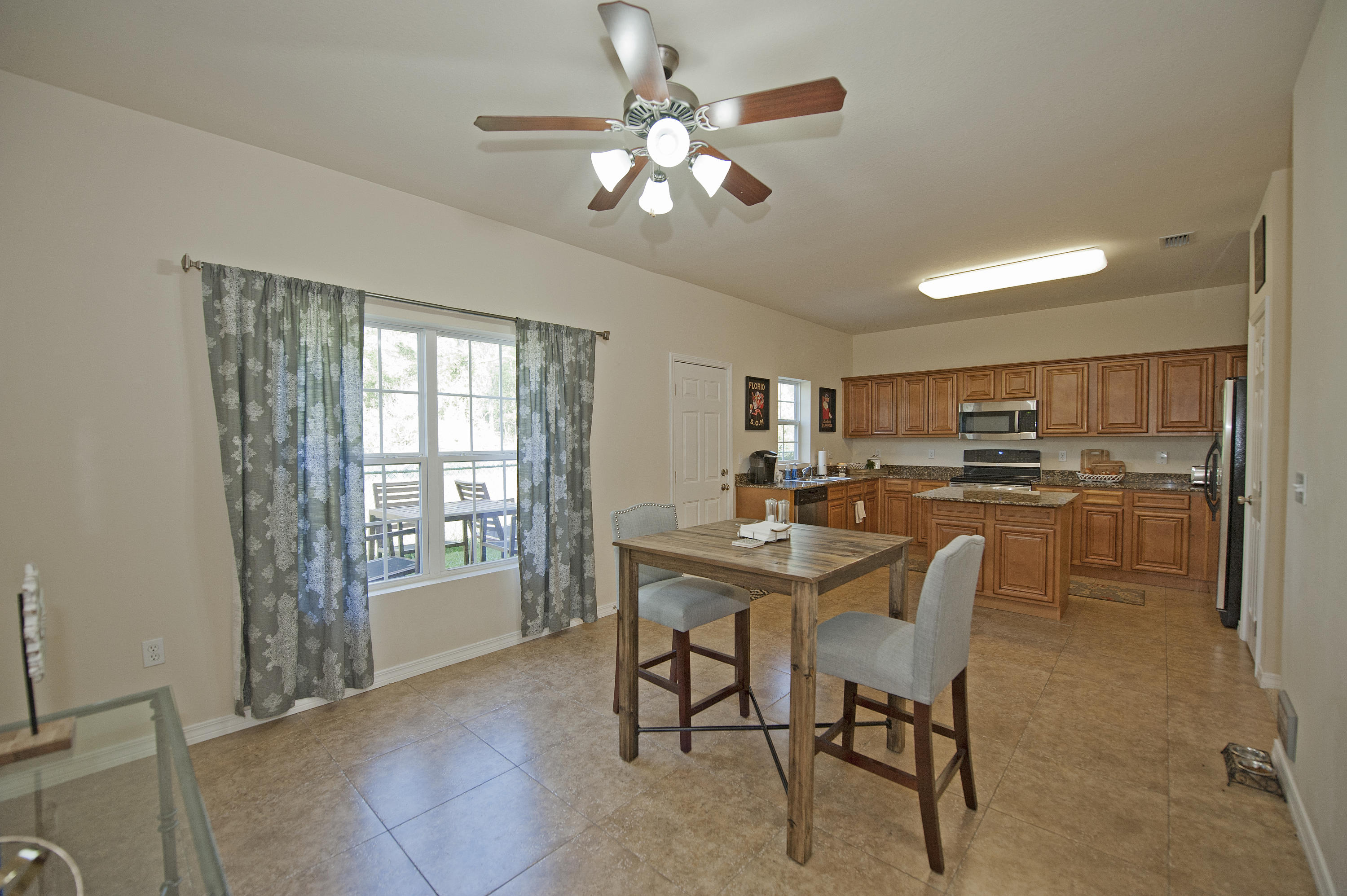 MERIDIAN SQUARE T/H - Residential