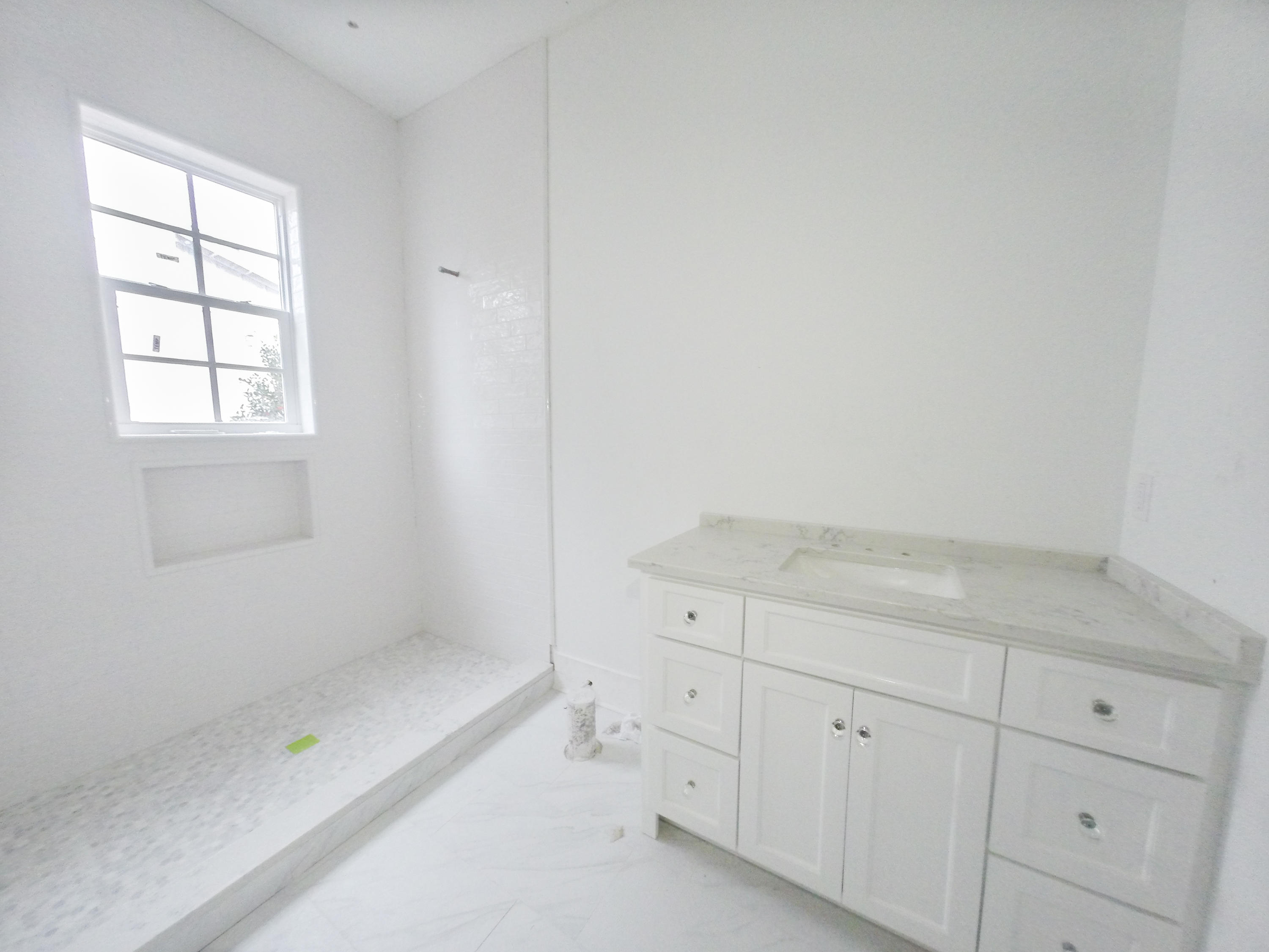 LAKESIDE AT BLUE MOUNTAIN BEACH - Residential