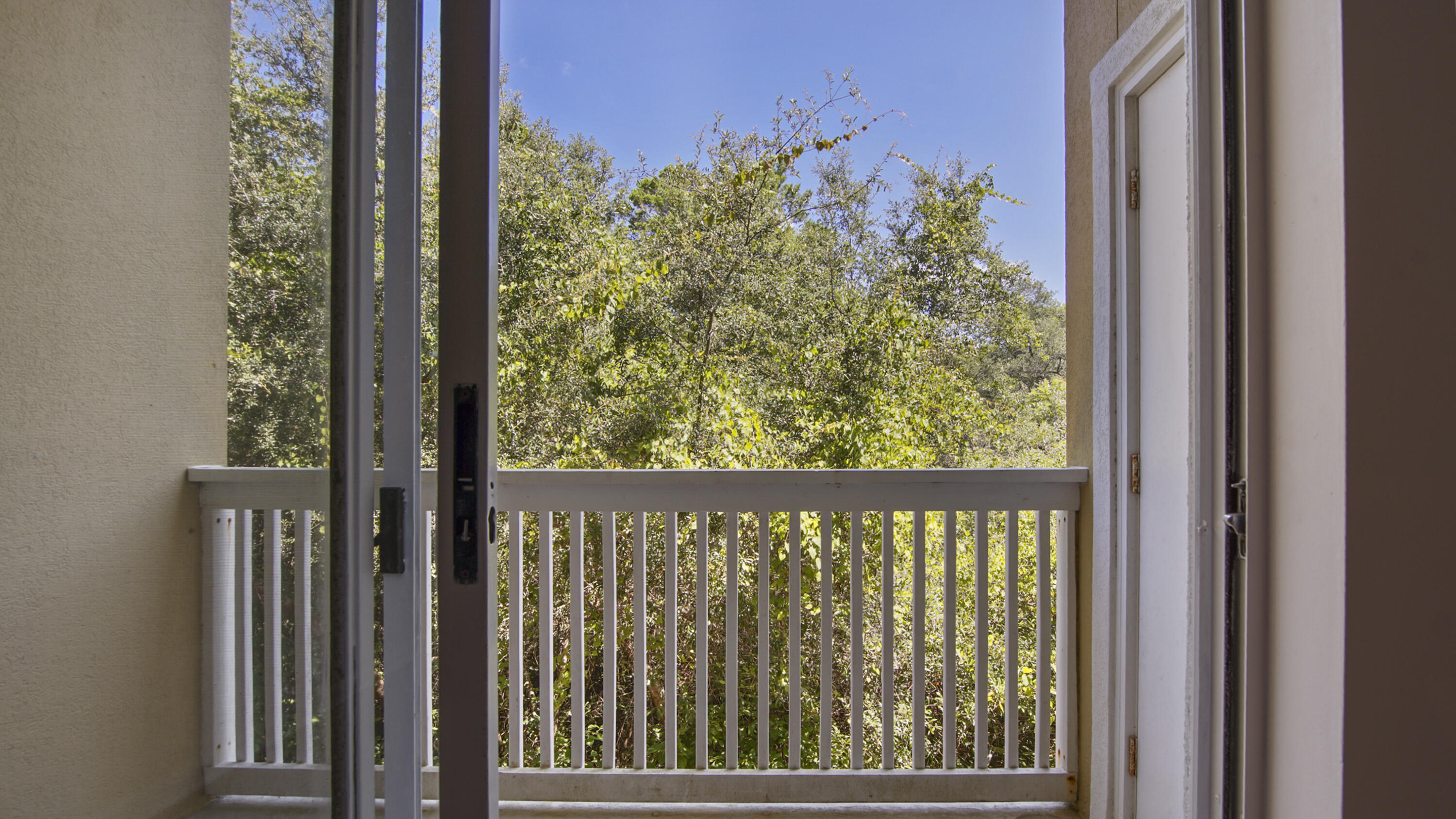 HERONS WATCH CONDO PH 1 - Residential
