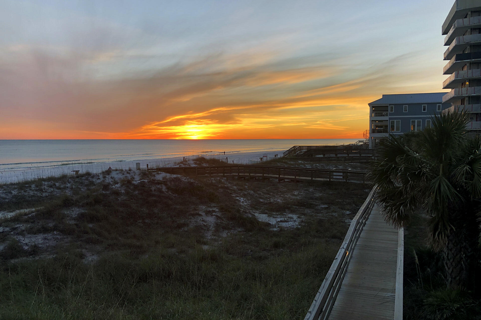 MAINSAIL CONDO PH 1 - Residential
