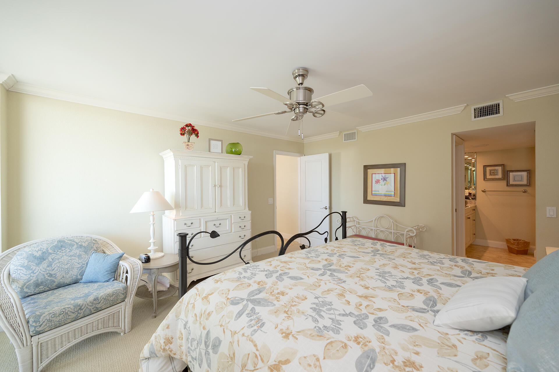 MAINSAIL CONDO PH 1 - Residential
