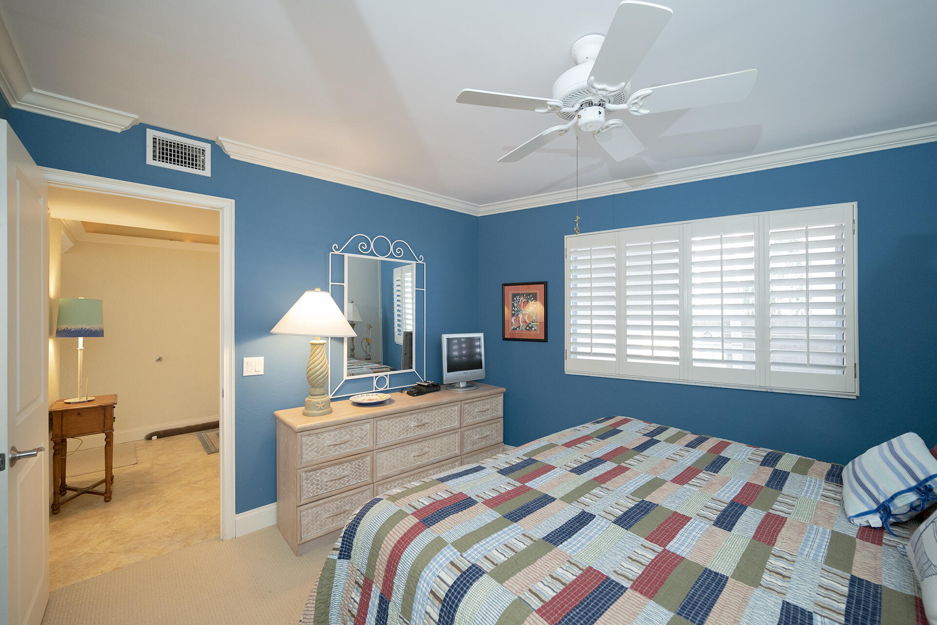MAINSAIL CONDO PH 1 - Residential