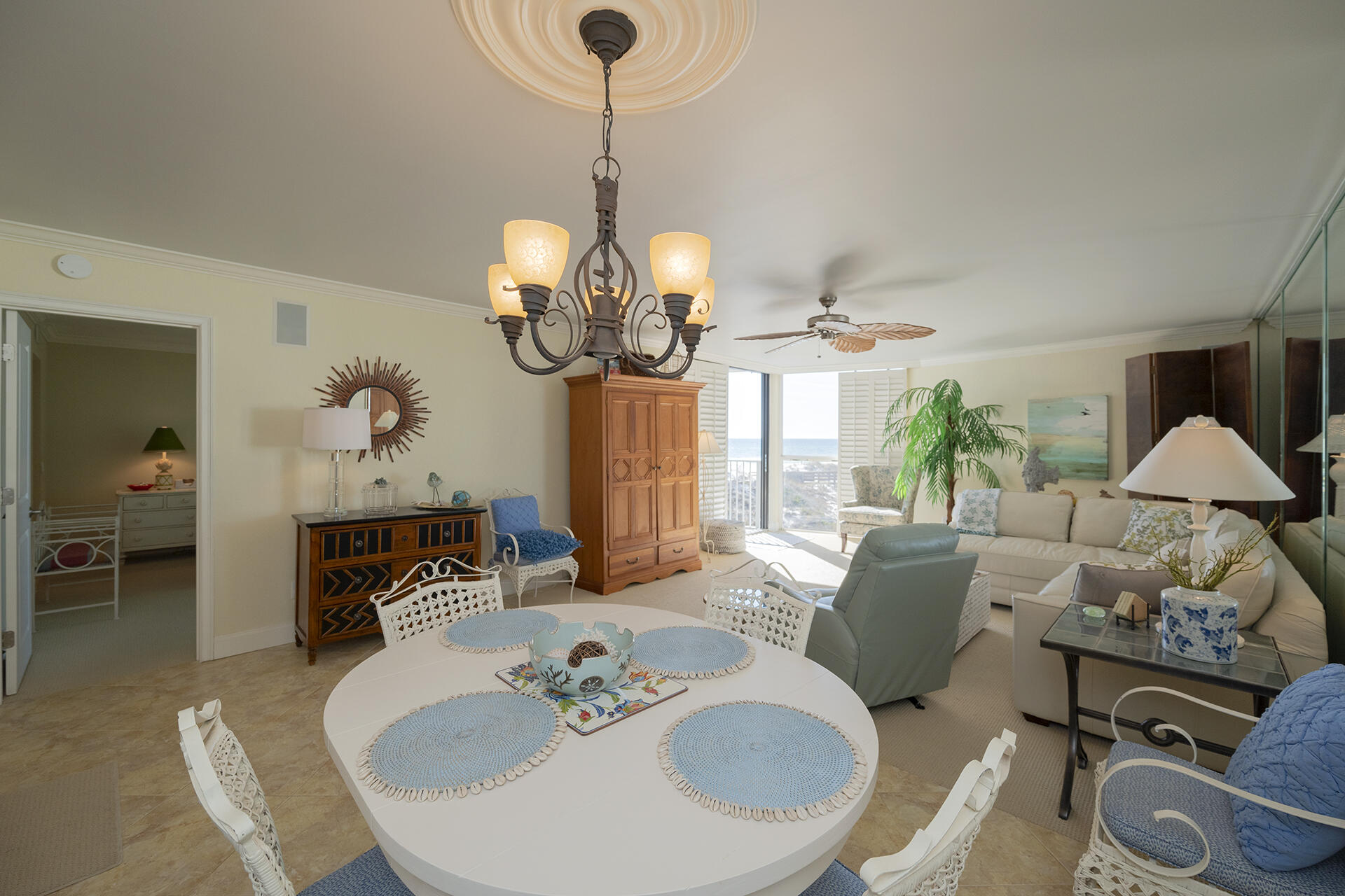 MAINSAIL CONDO PH 1 - Residential