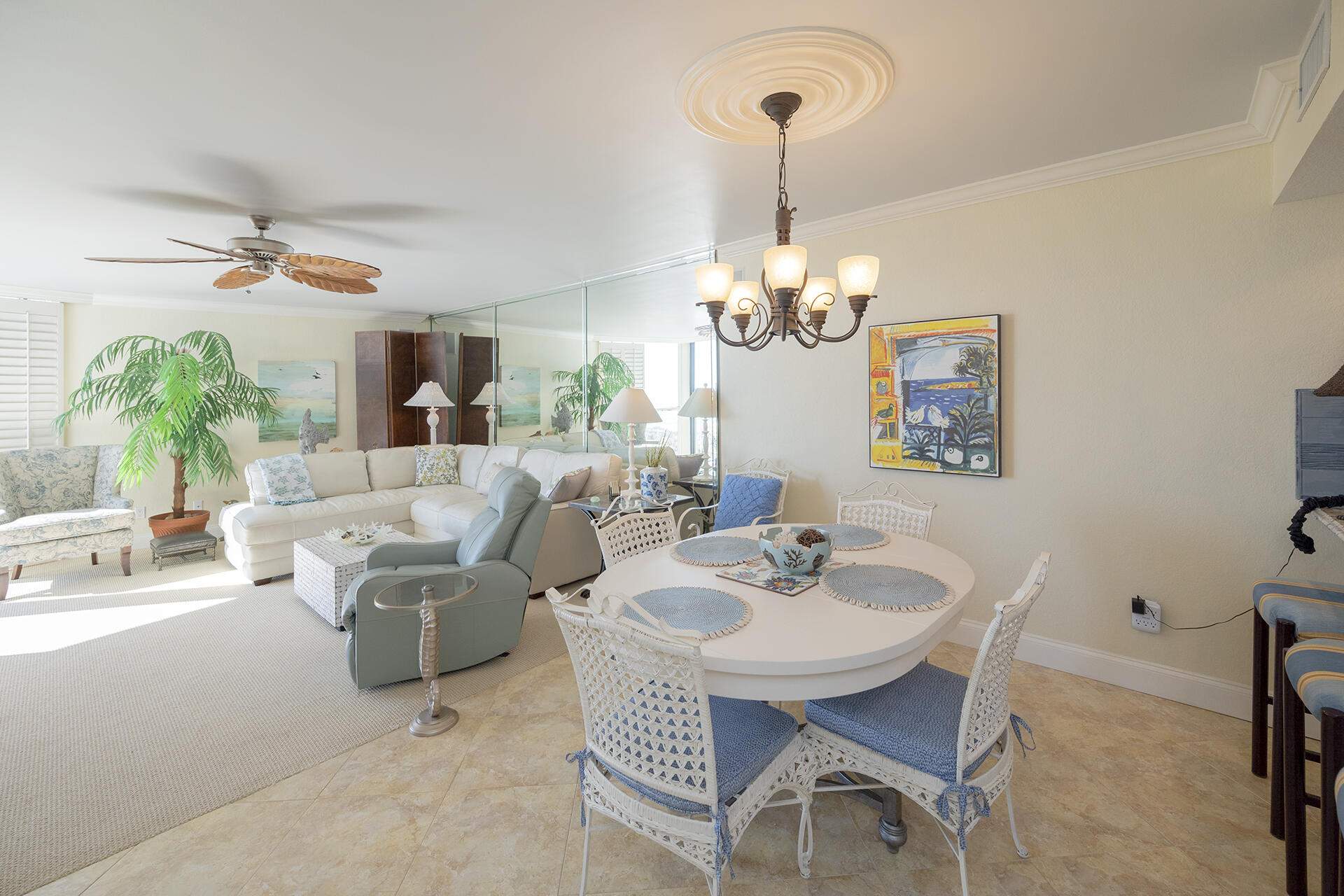 MAINSAIL CONDO PH 1 - Residential