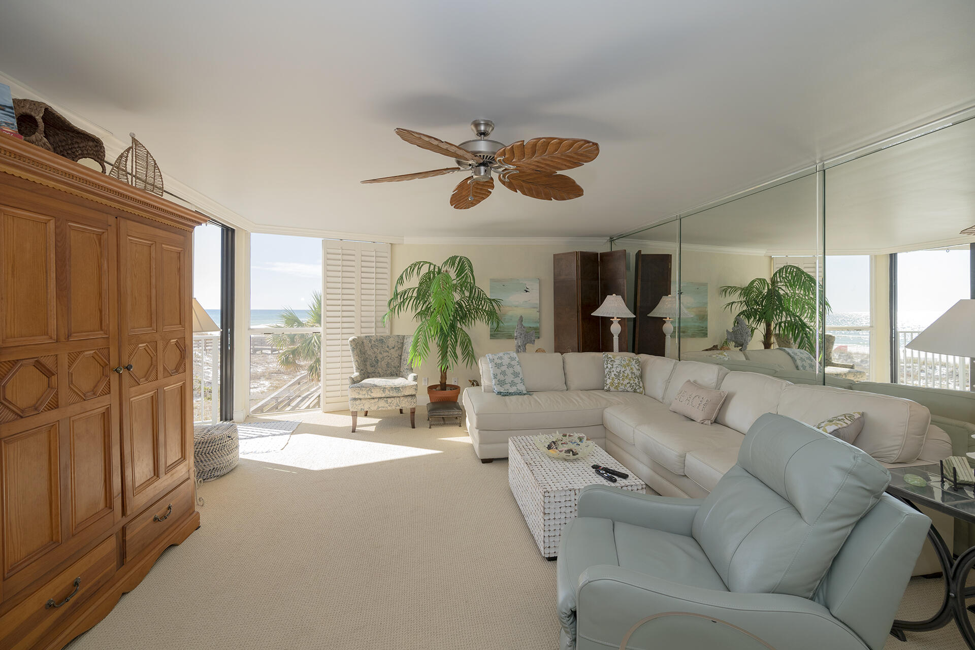 MAINSAIL CONDO PH 1 - Residential