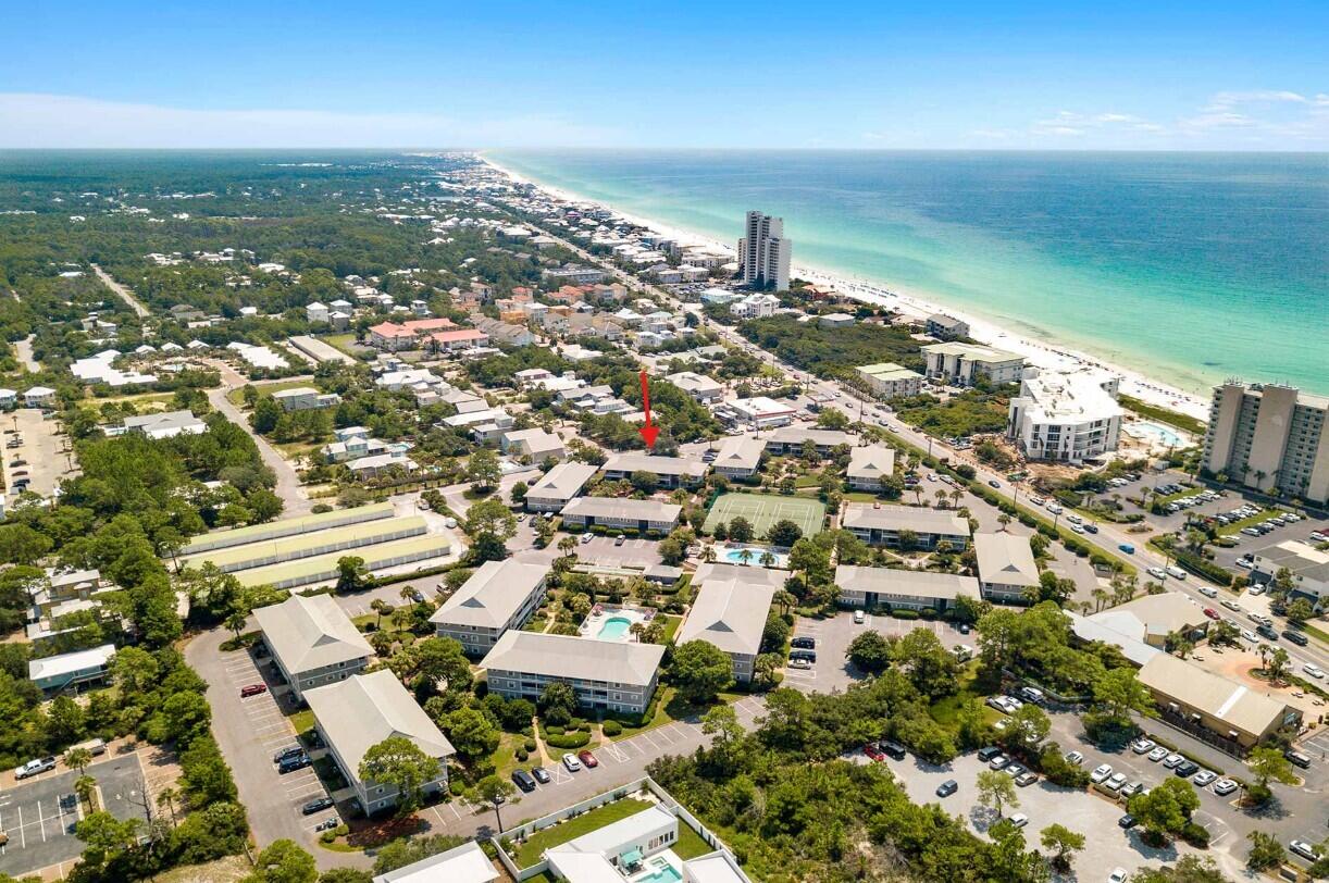 BEACHWOOD VILLAS CONDO - Residential