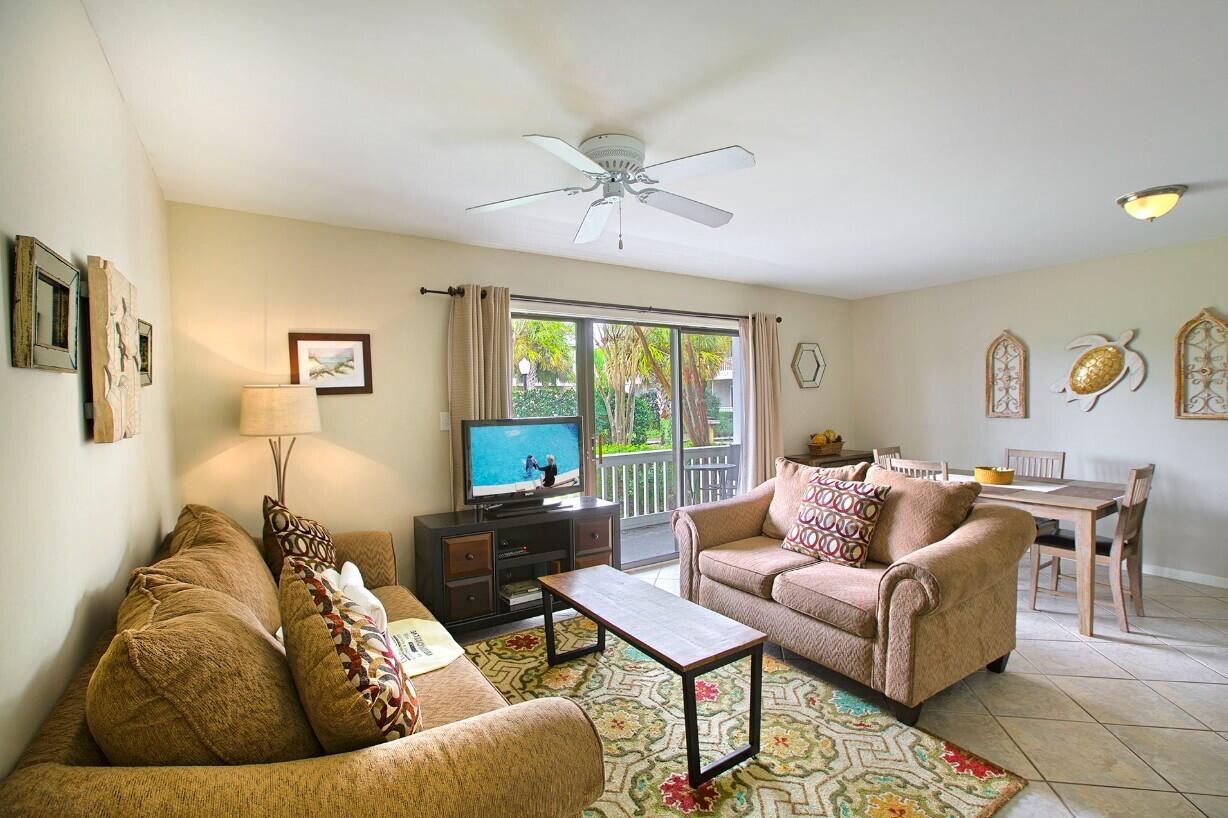 BEACHWOOD VILLAS CONDO - Residential