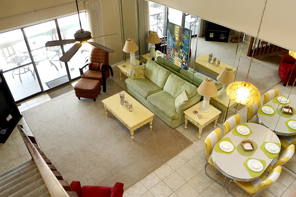 EMERALD SHORES - Residential