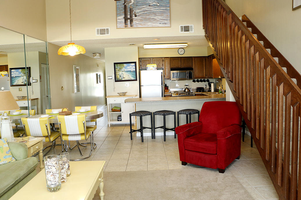 EMERALD SHORES - Residential