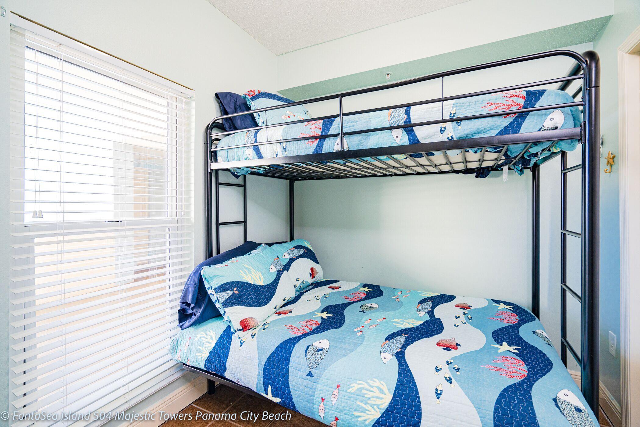 MAJESTIC BEACH TOWERS I - Residential