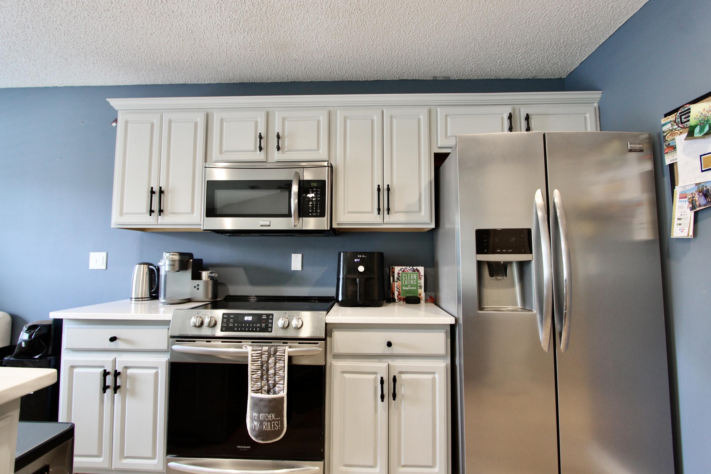FAIRCHILD ESTATES - Residential Lease