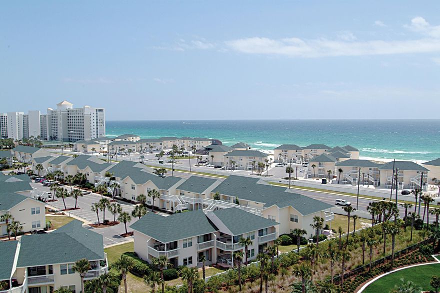 Sandpiper Cove occupies 40+ acres at the east end of Destin Harbor, spanning from Highway 98 to 1,100 feet of beachfront ... built in ''beachy'' 2-story woodframe architecture in a pedestrian-friendly plan ... with a 1,000-ft boat canal with alongside docking ... boat ramp ... boat slips for lease in harborfront marina ... 9-hole pitch-and-putt golf ... 6 tennis courts ... 5 pools (one with 3 hot tubs) ... highly regarded Louisiana Lagniappe restaurant at harborfront ... pedestrian-controlled traffic signal to cross the street to the beach ... beach pavilion with Rick's Sand Trap snack bar ... The studio quad occupies a choice location just across the street from the beach in the southeast corner of the harbor side of the tract ... Come see this studio unit!