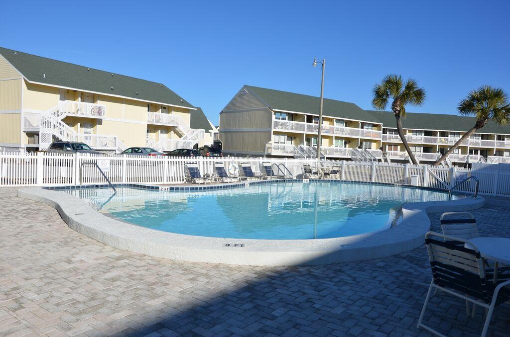 SANDPIPER COVE PHASE 19 - Residential