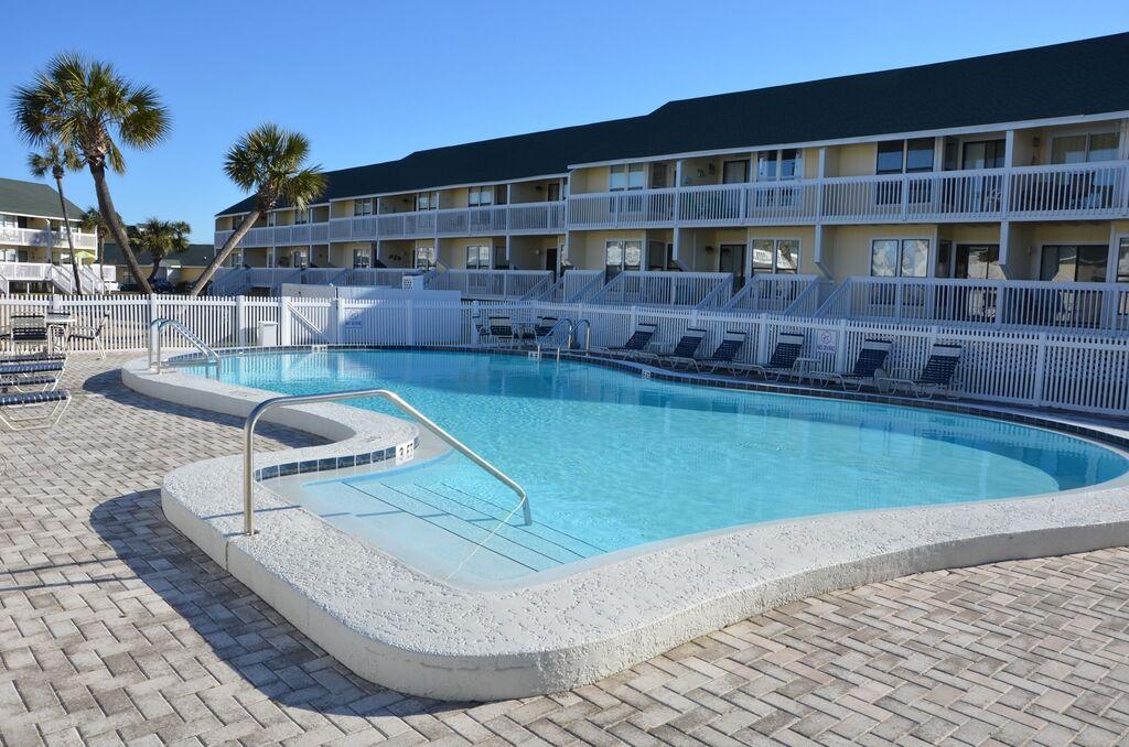 SANDPIPER COVE PHASE 19 - Residential