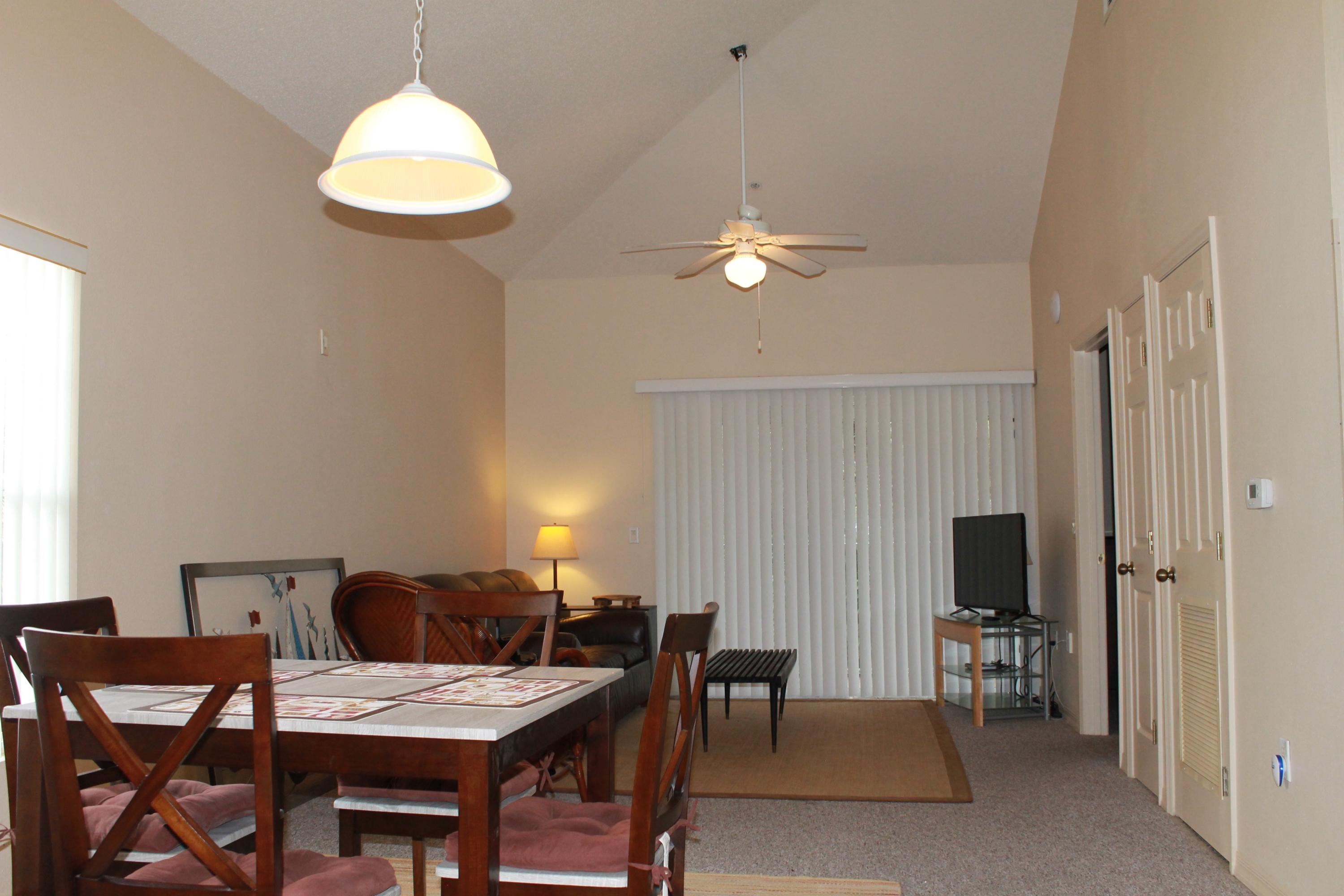 THE FLORIDA CLUB - Residential Lease