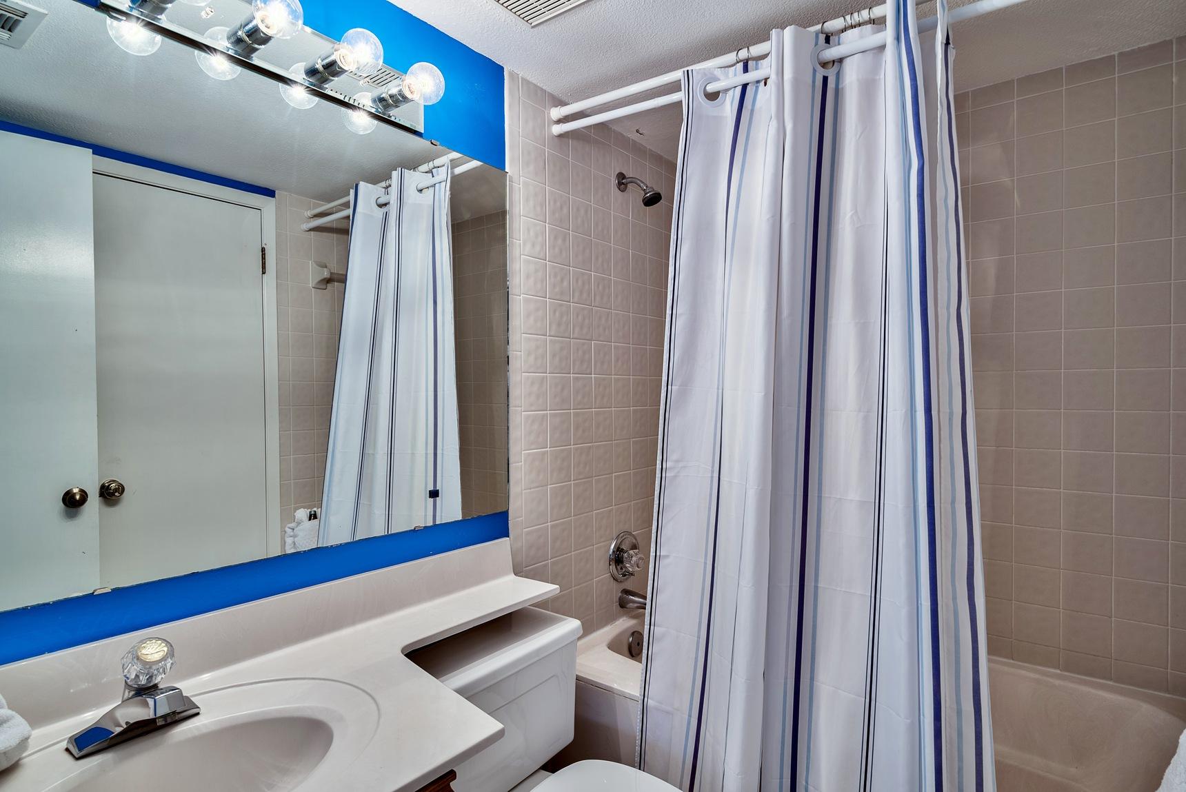 HIDDEN DUNES BEACH COTTAGES 2 - Residential