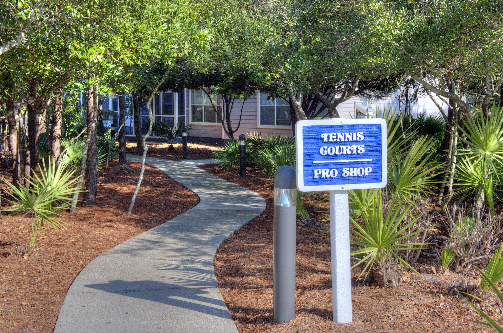 HIDDEN DUNES BEACH COTTAGES 2 - Residential