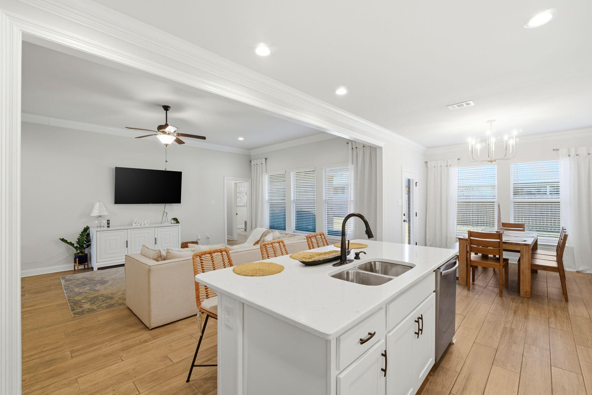 BAY RIDGE PARK 1ST ADDN - Residential