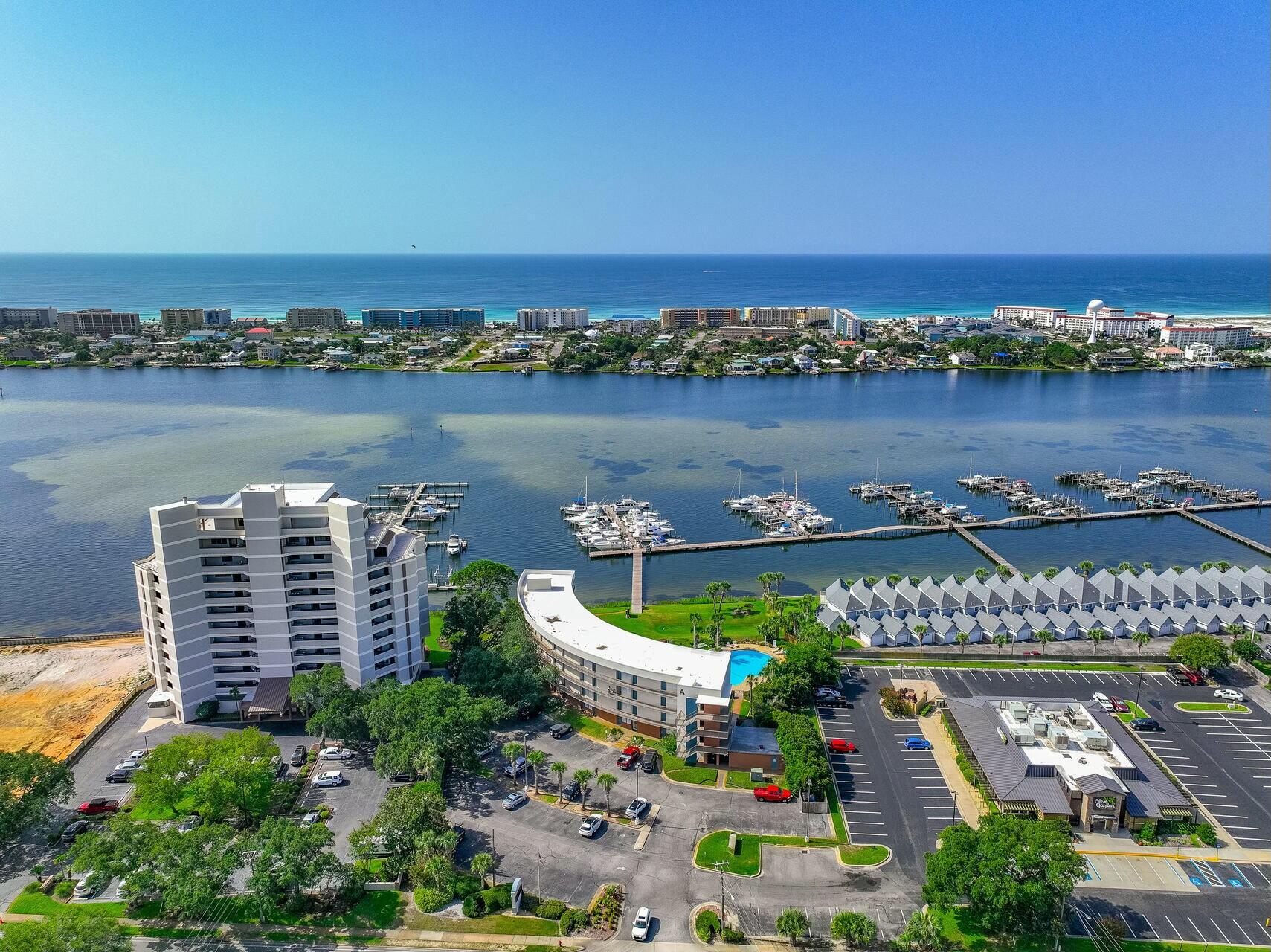 PIRATES BAY PH 1 - Residential