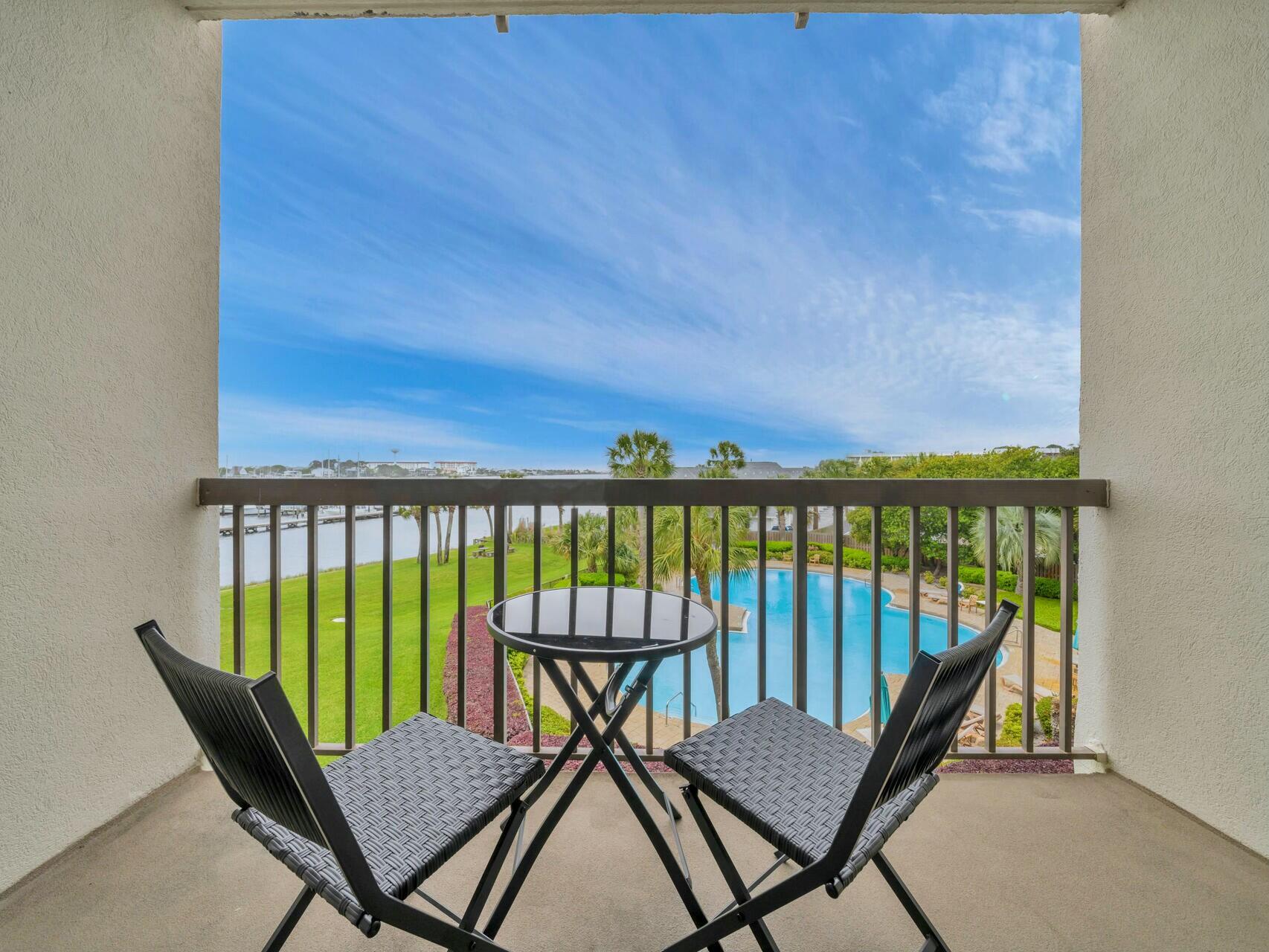 PIRATES BAY PH 1 - Residential