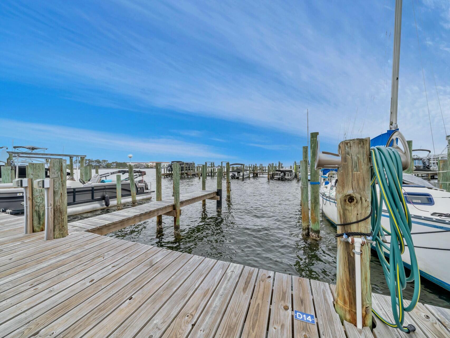 PIRATES BAY PH 1 - Residential