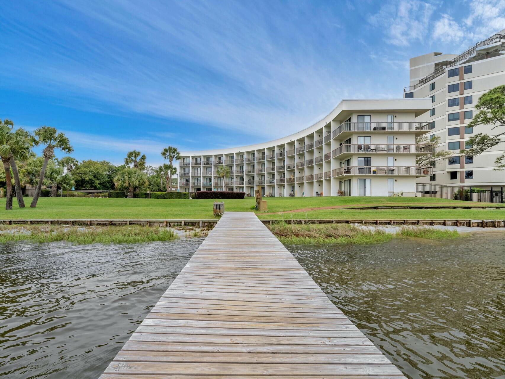 PIRATES BAY PH 1 - Residential