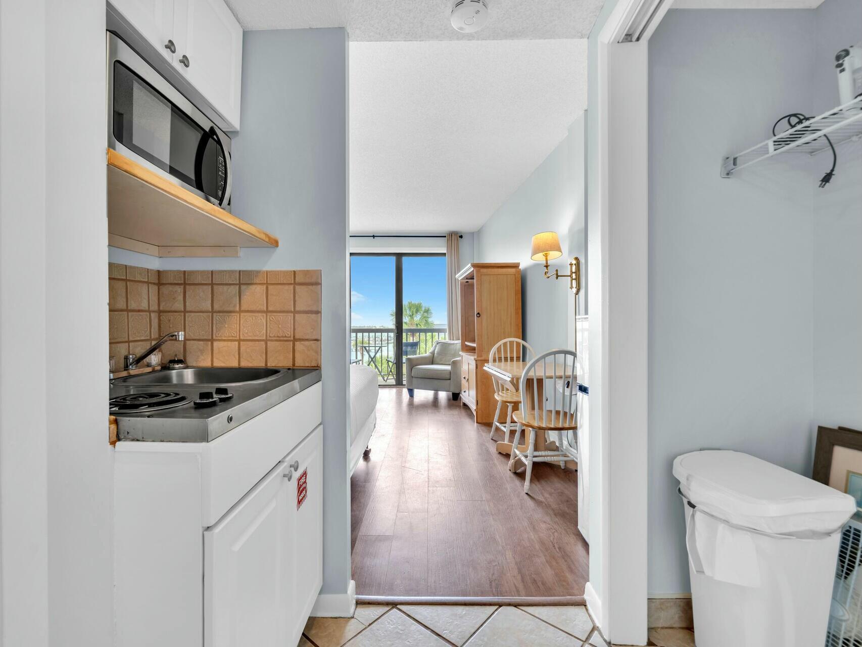 PIRATES BAY PH 1 - Residential