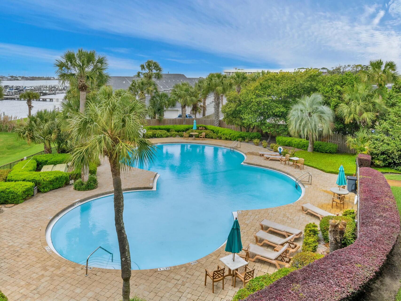 PIRATES BAY PH 1 - Residential