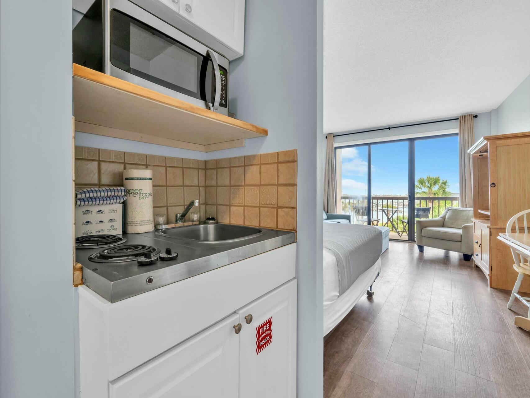 PIRATES BAY PH 1 - Residential