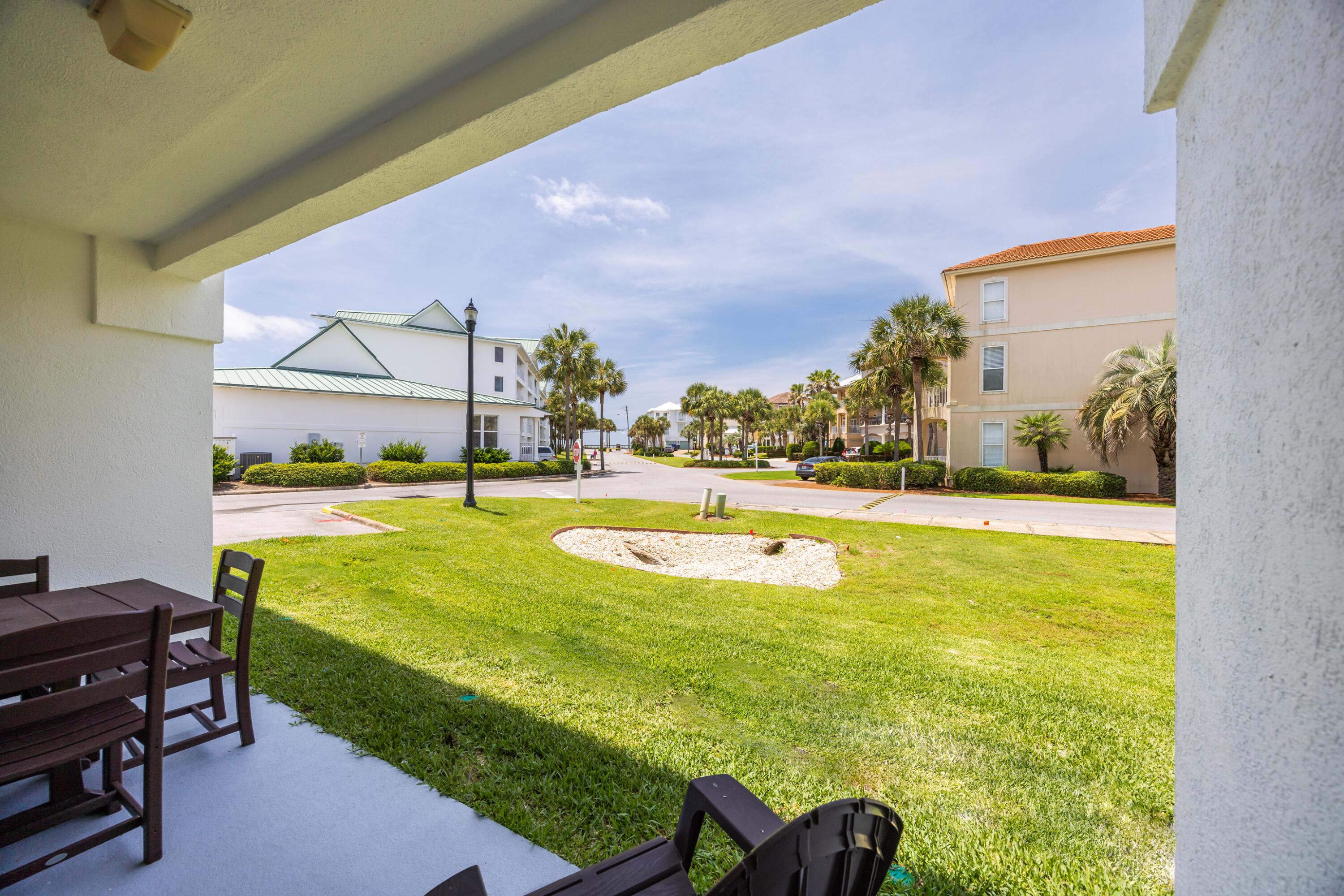 MARAVILLA CONDO 2 - Residential