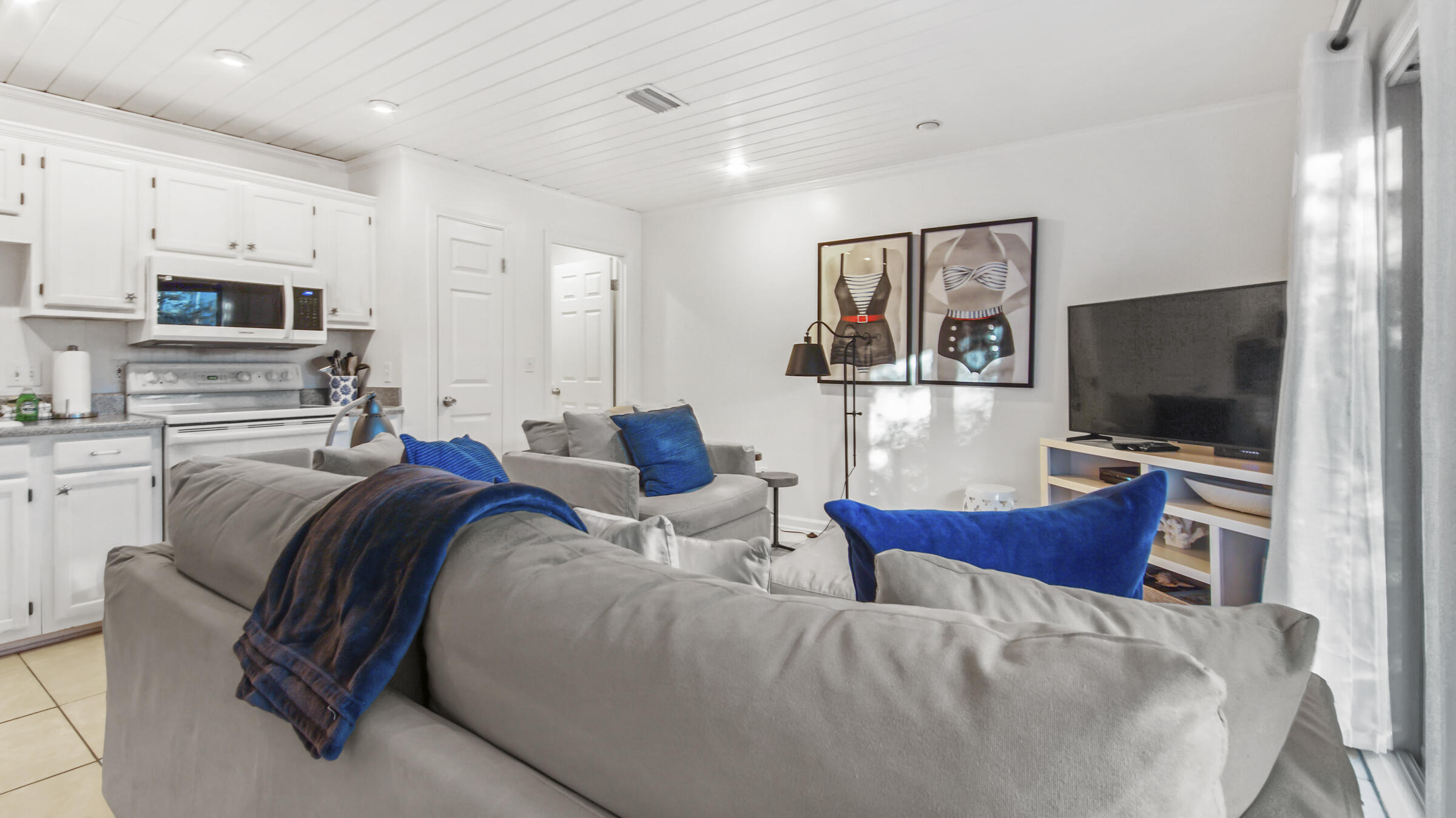 INLET DUNES CONDO PH 2 - Residential