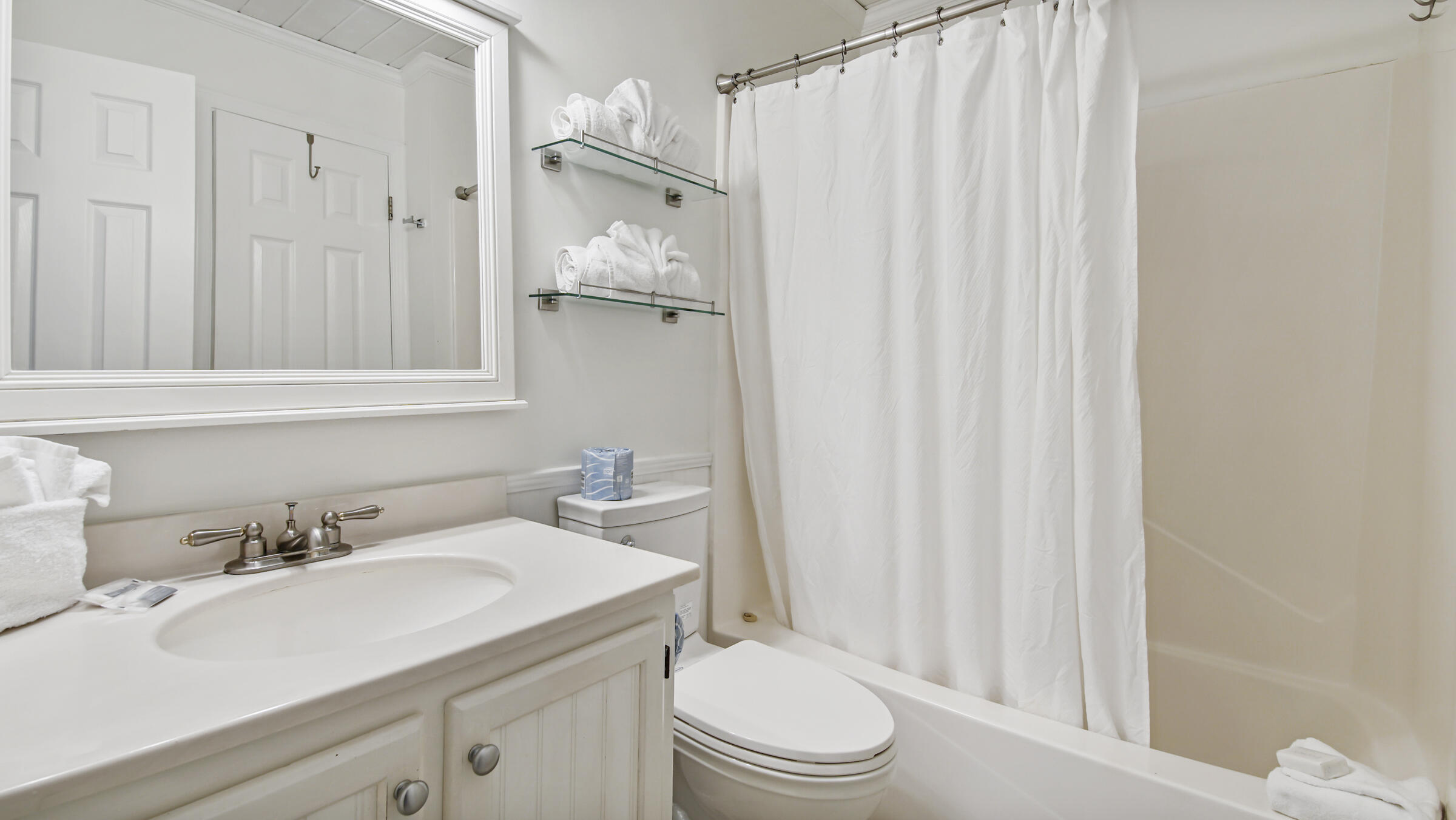 INLET DUNES CONDO PH 2 - Residential