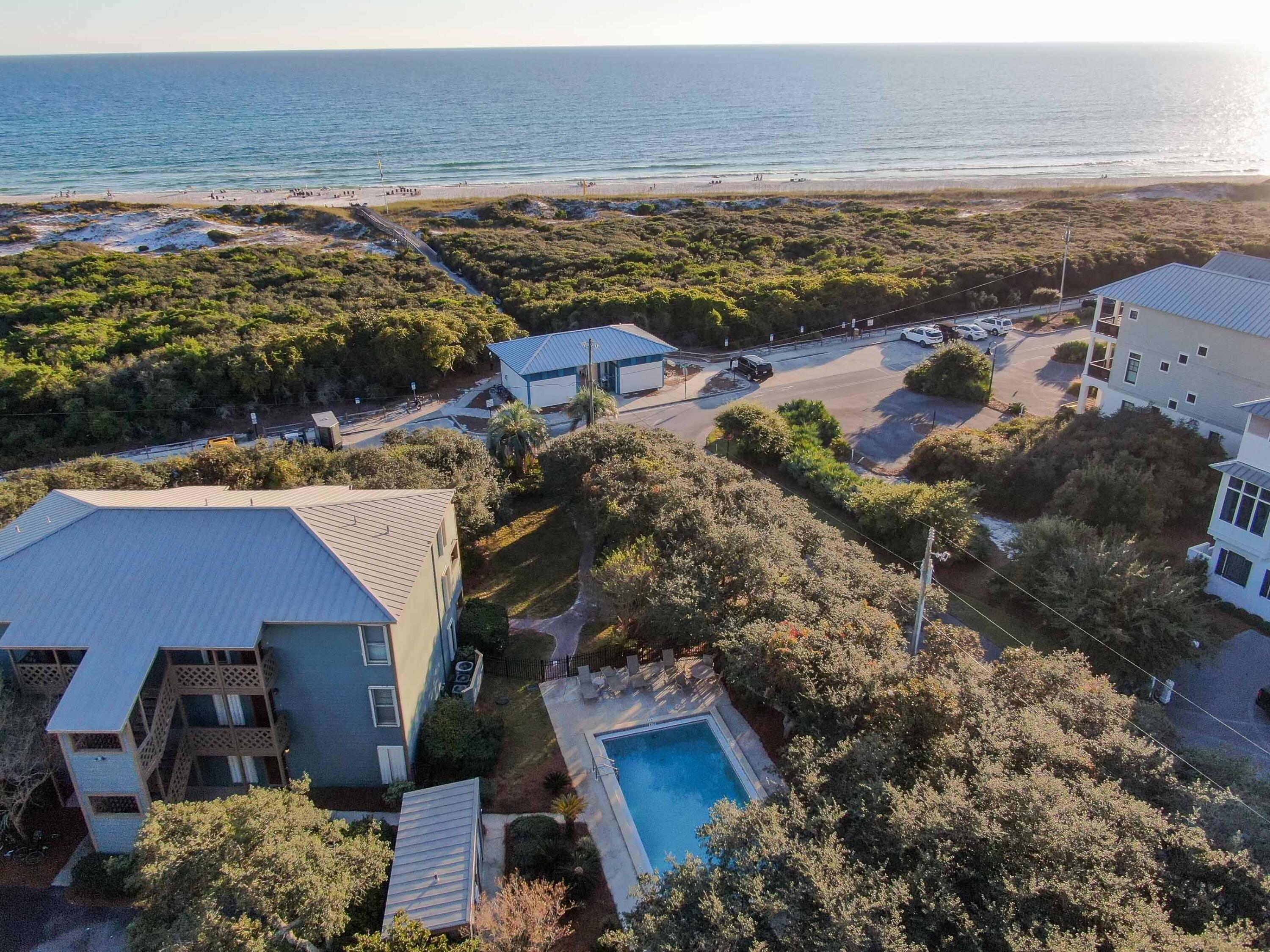 INLET DUNES CONDO PH 2 - Residential
